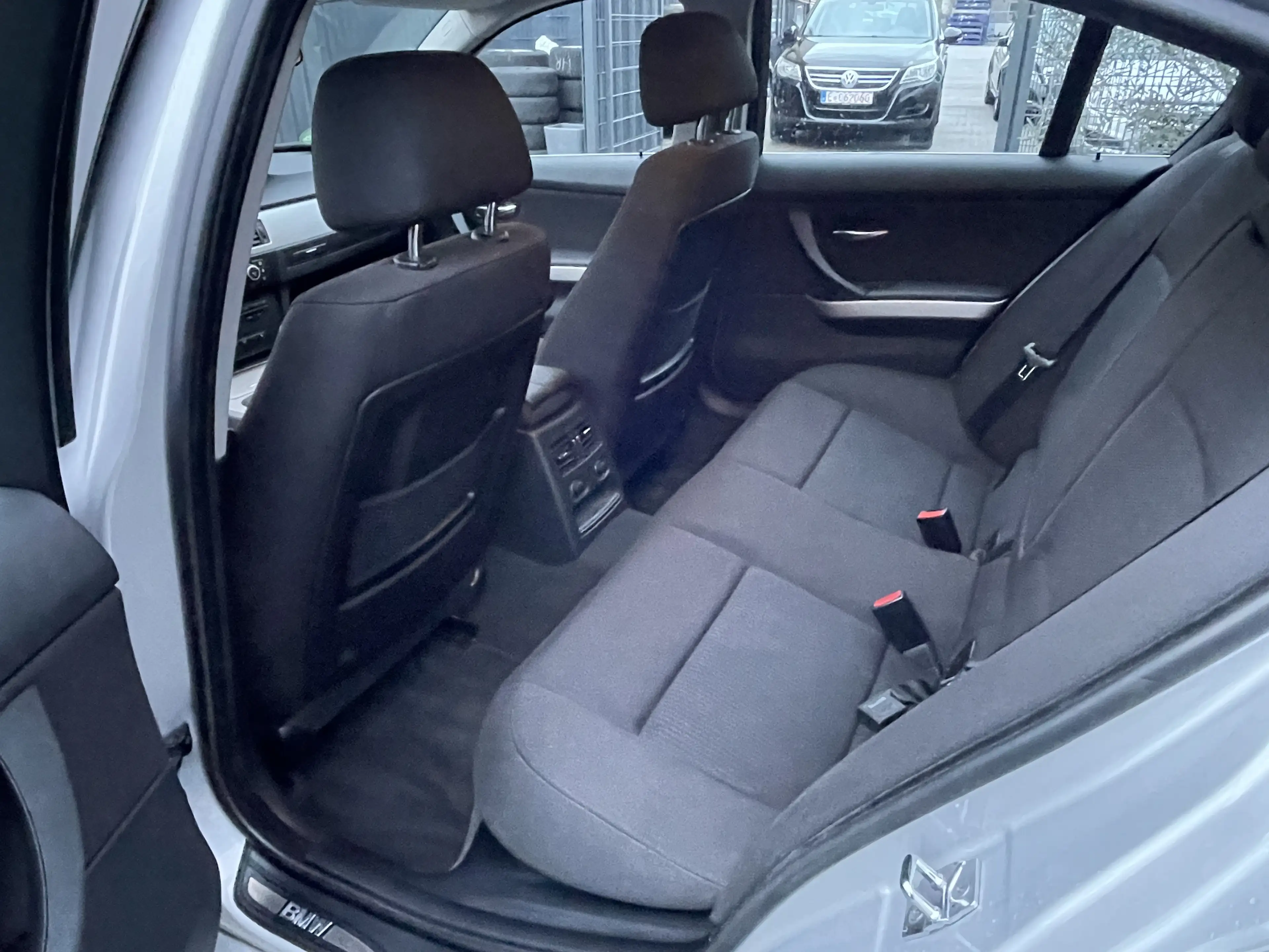 BMW 325 i xDrive Limousine 1.Hand Voll S-Heft Facelift Top — photo 11