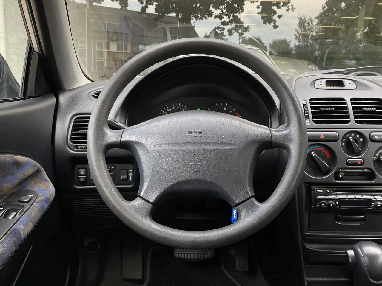 Mitsubishi Carisma 1.8 GDI LX | Automaat | All-Season Banden | Airco, foto 12