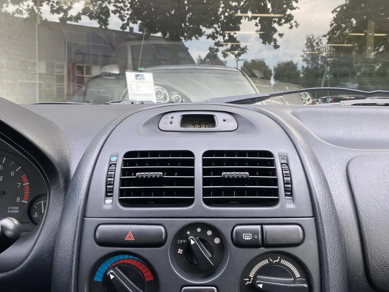 Mitsubishi Carisma 1.8 GDI LX | Automaat | All-Season Banden | Airco, foto 5