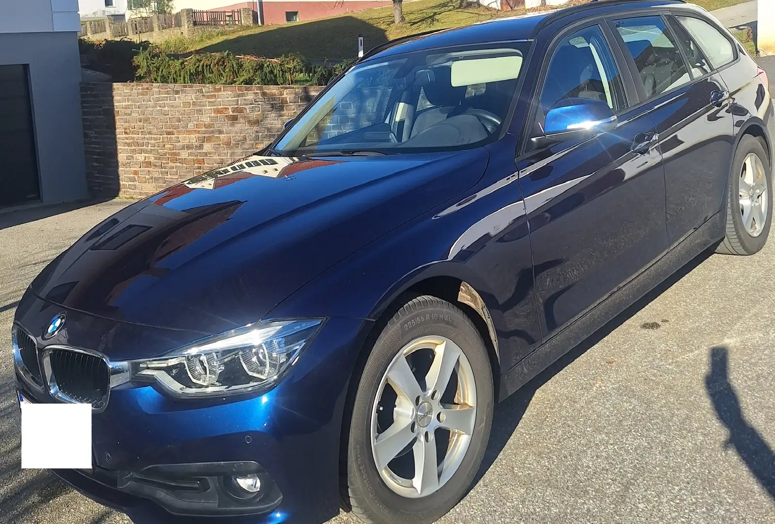 BMW 318 318d Touring Aut. Albastru - 2