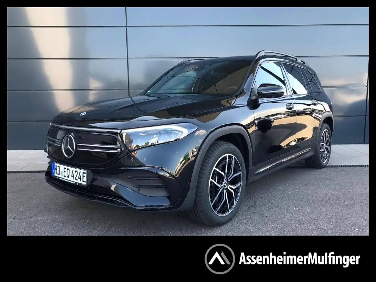Mercedes-Benz EQB 350 4matic +AMG+19Z+Night+Panorama+360° Noir - 1