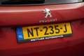 Peugeot 2008 1.2 PureTech GT-line panoramadak, navigatie, airco Rood - thumbnail 8
