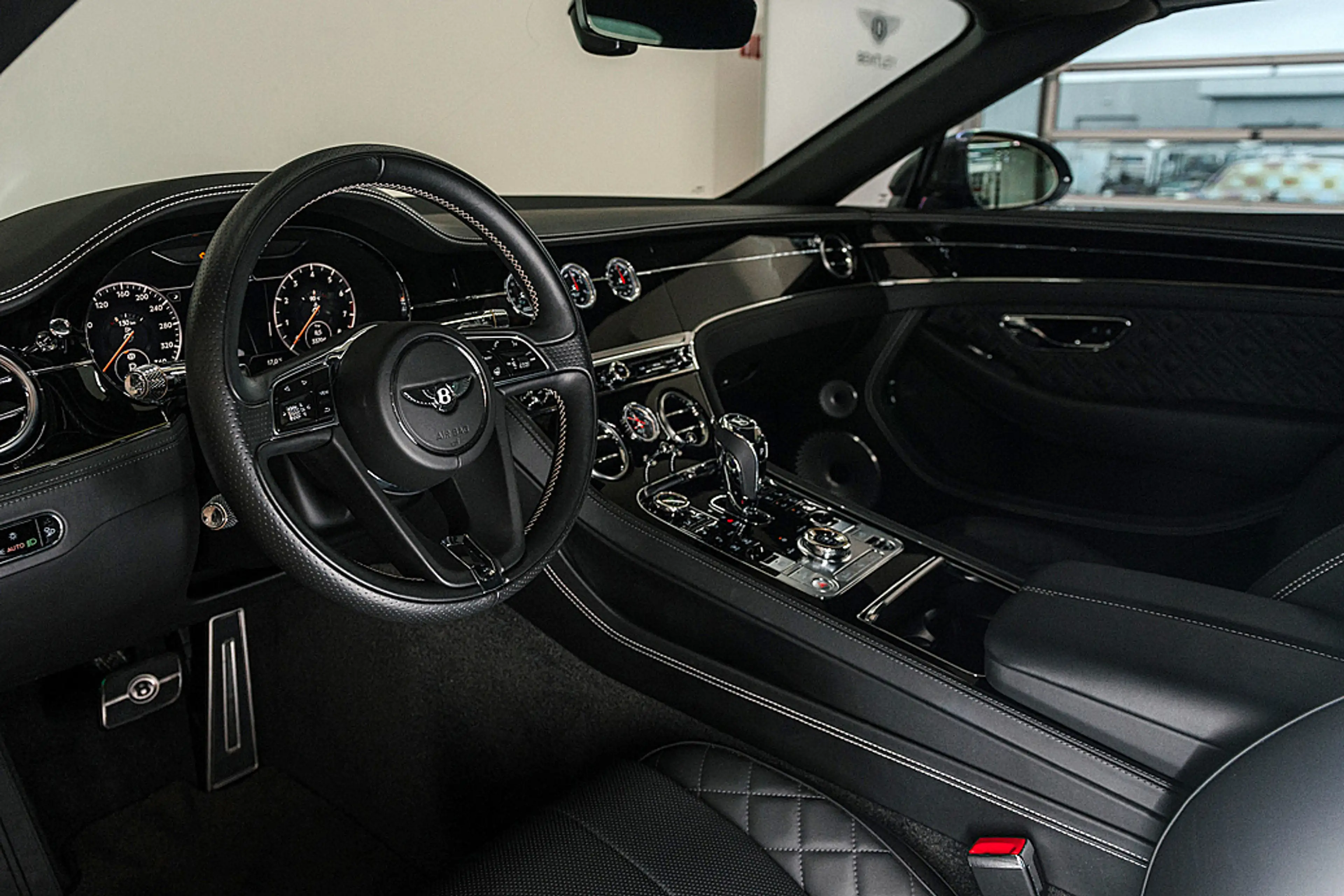Bentley Continental GTC Continental GTC — photo 9