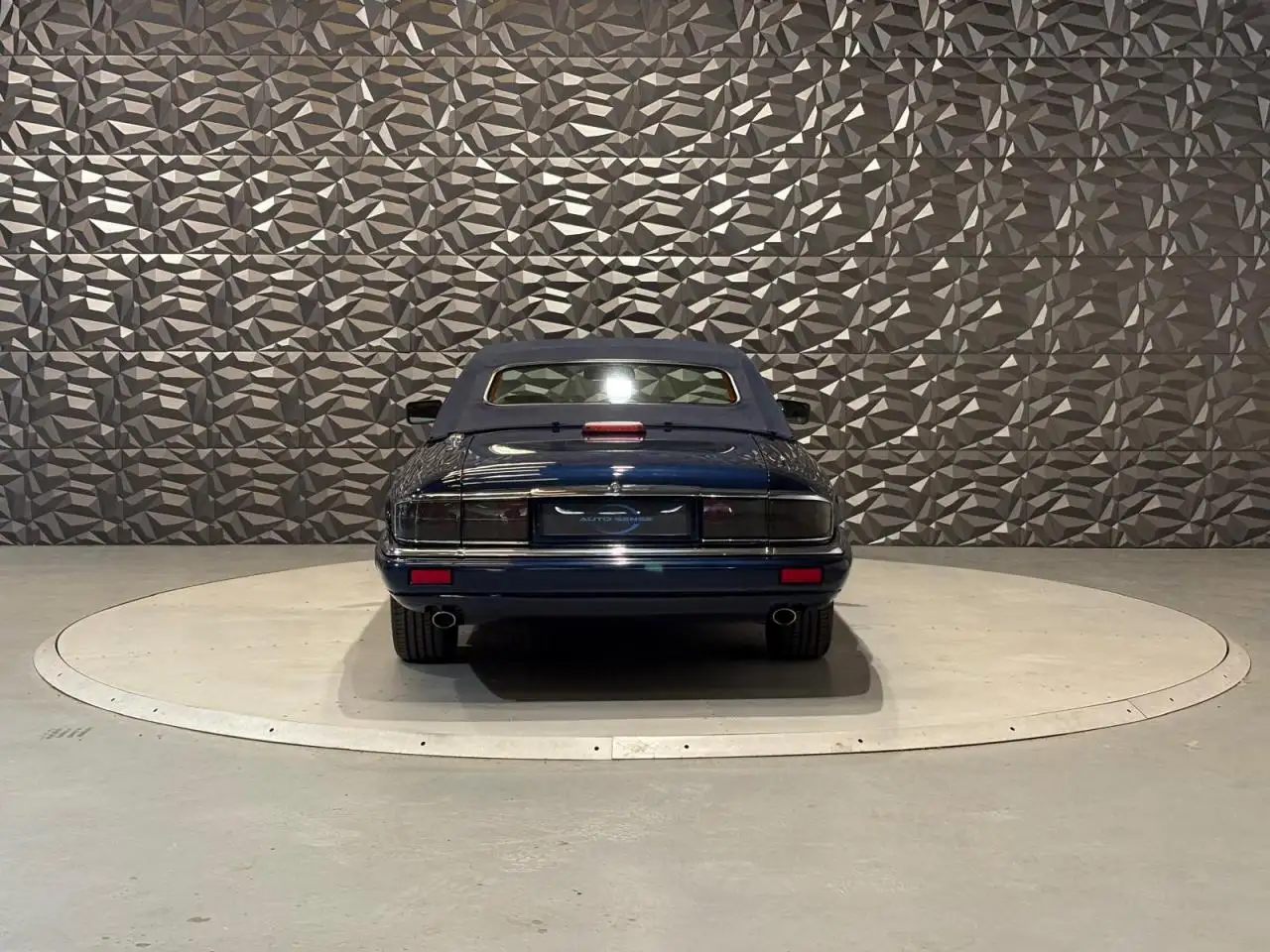 Jaguar XJS Cabriolet 4.0i - BVA CABRIOLET . PHASE 2, foto 4