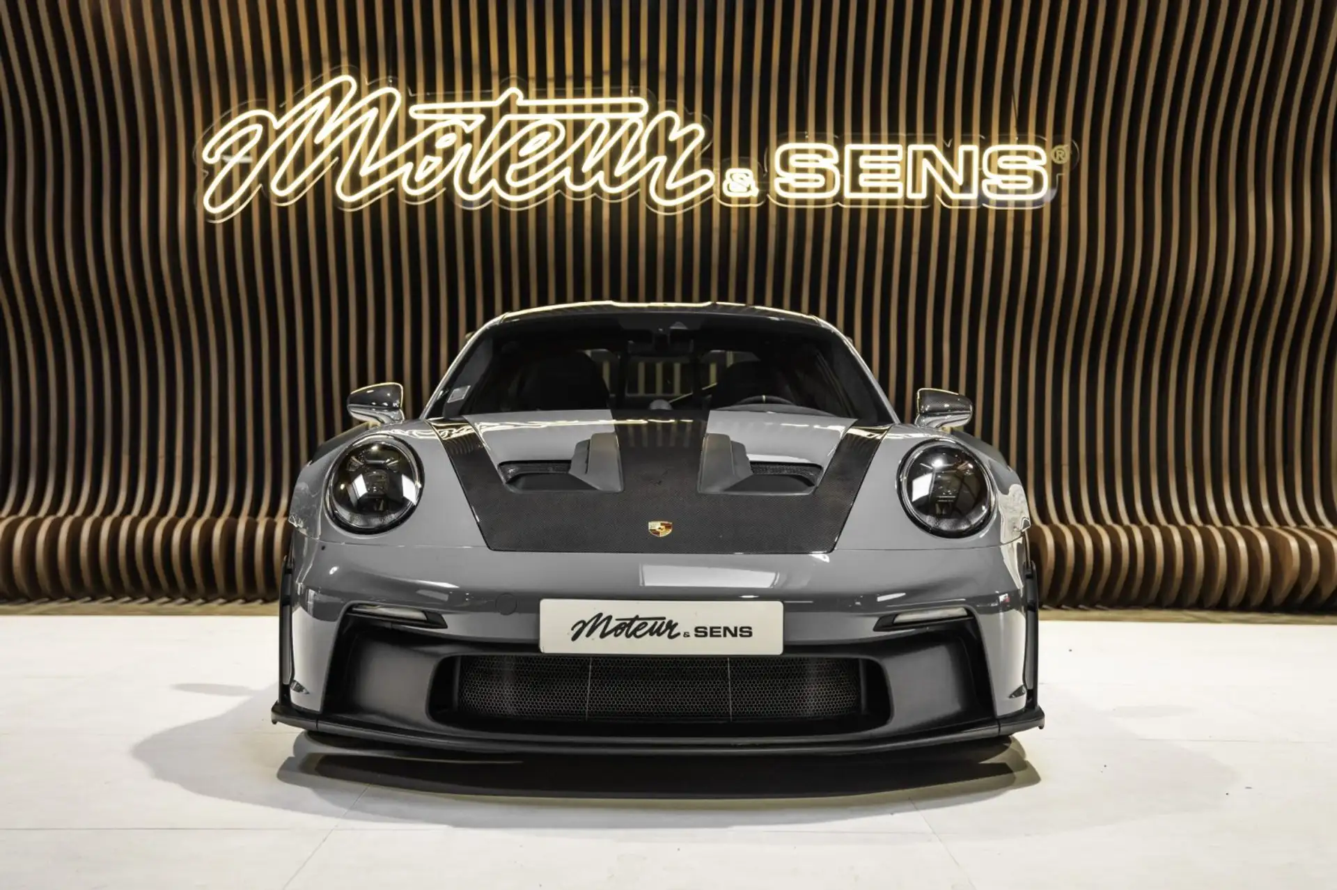 포르쉐 911 GT3 RS 2018 화이트 사진 3
