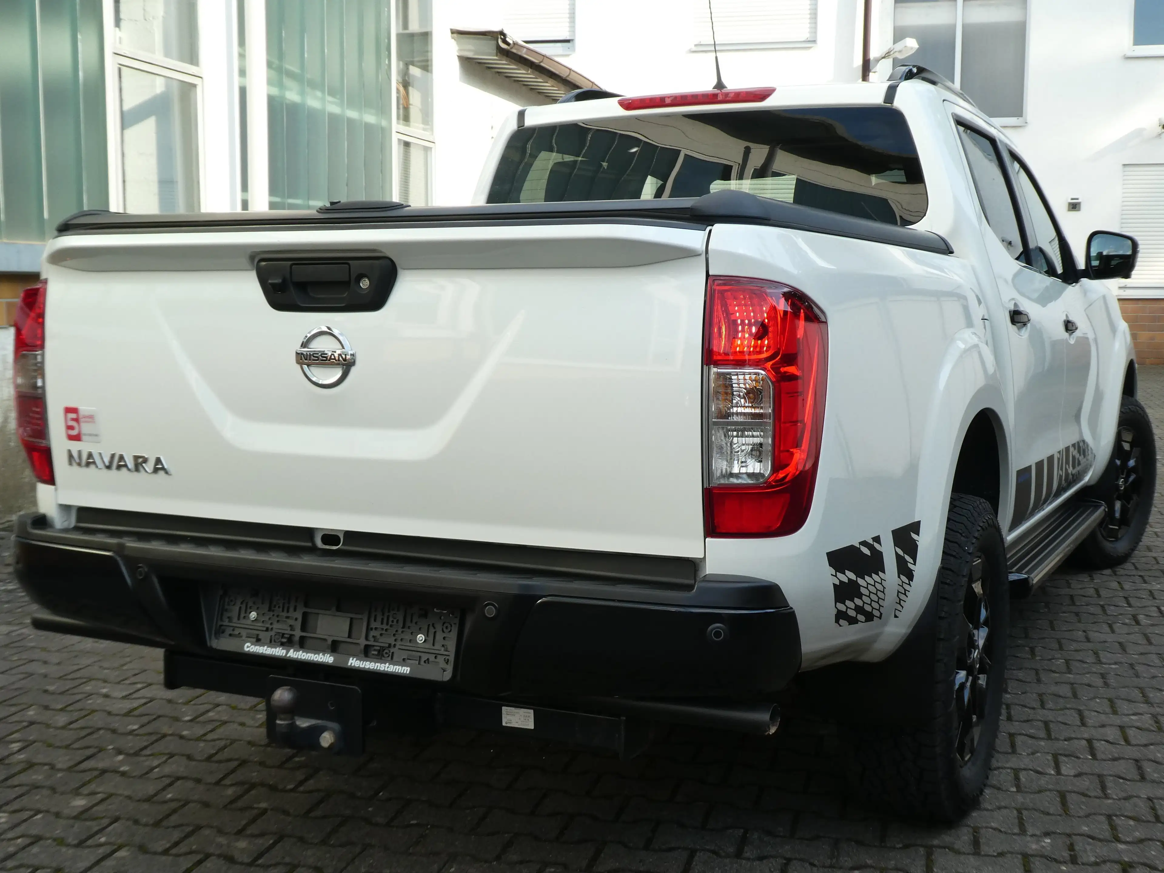 Nissan Navara NP300 N-Guard Doppelkabine 4x4 — photo 7