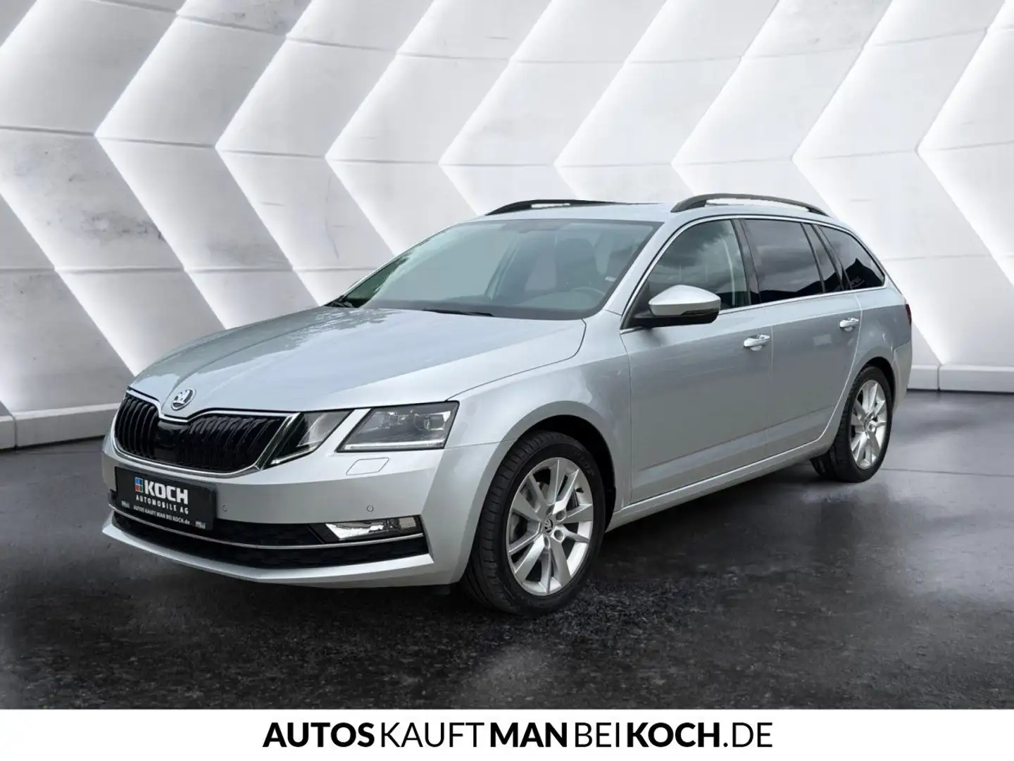 Skoda Octavia Combi 1.4 TSI Style NAVI PDC LED SHZ Klima Silber - 2
