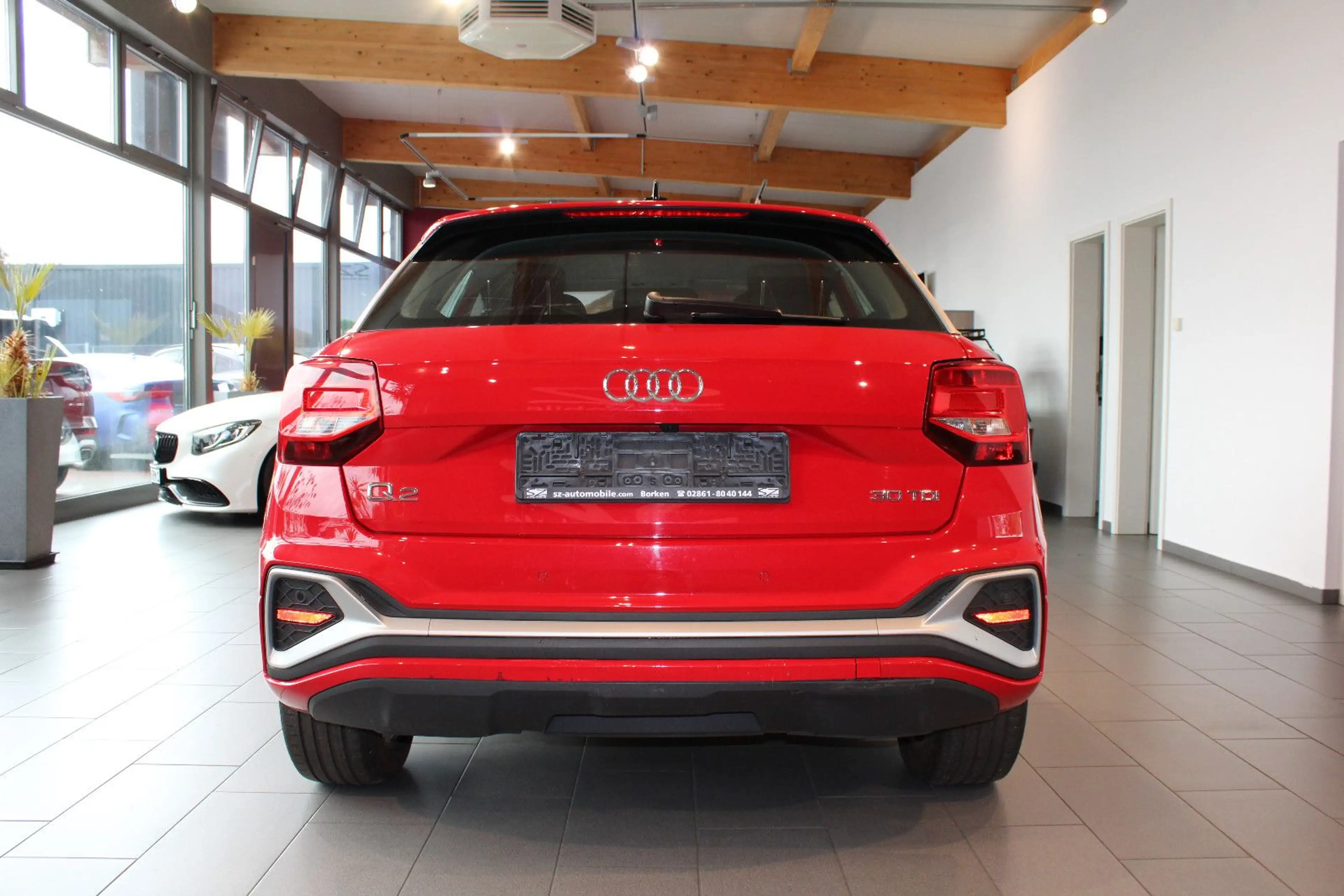 Audi Q2 30 TDI S line Kamera PDC SHZ — photo 5
