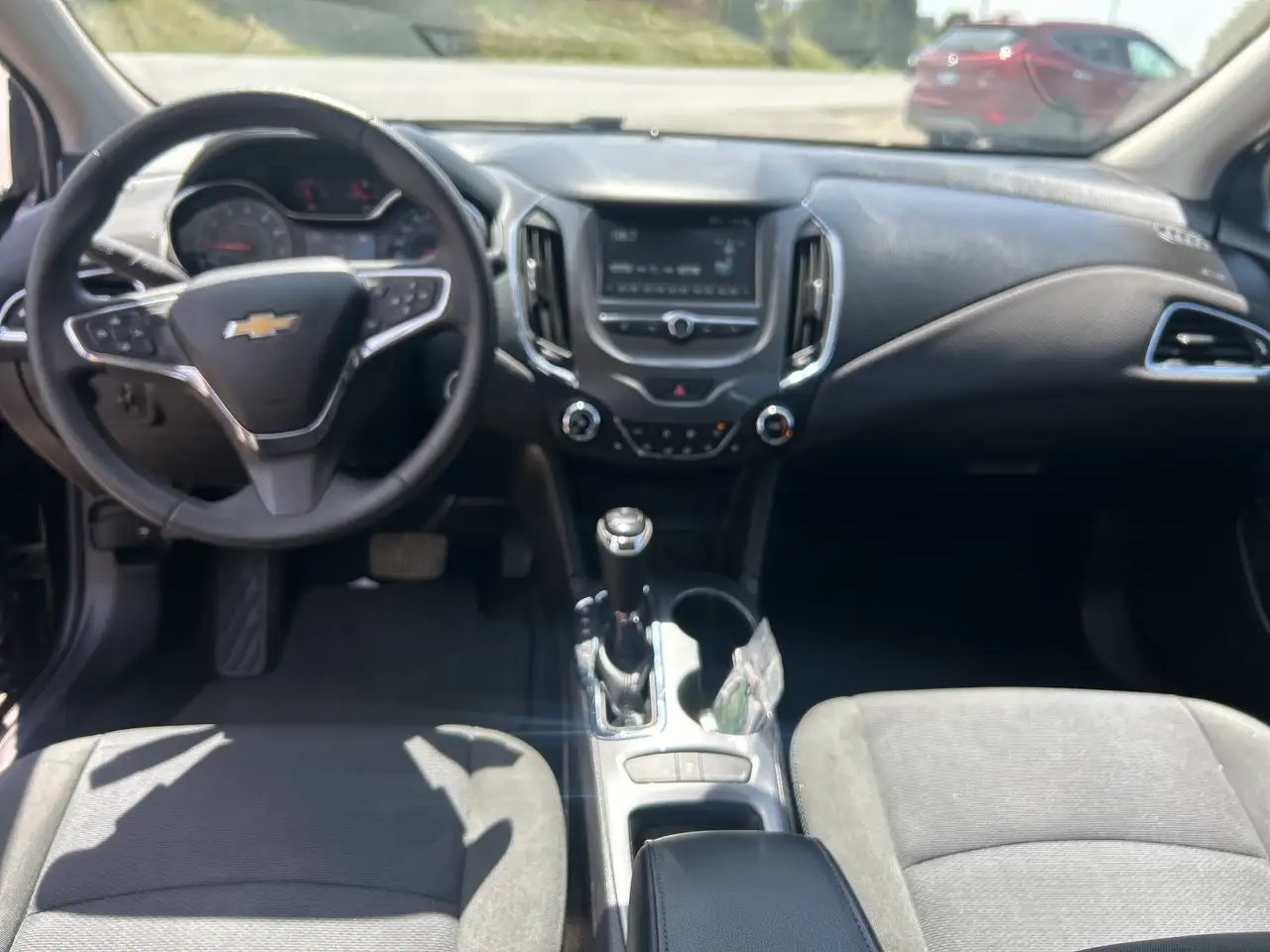 Chevrolet Cruze снимка Chevrolet Cruze