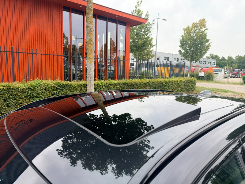 BMW 330 3-serie Touring 330e xDrive, M-Sport PRO, H&K, tre — photo 17