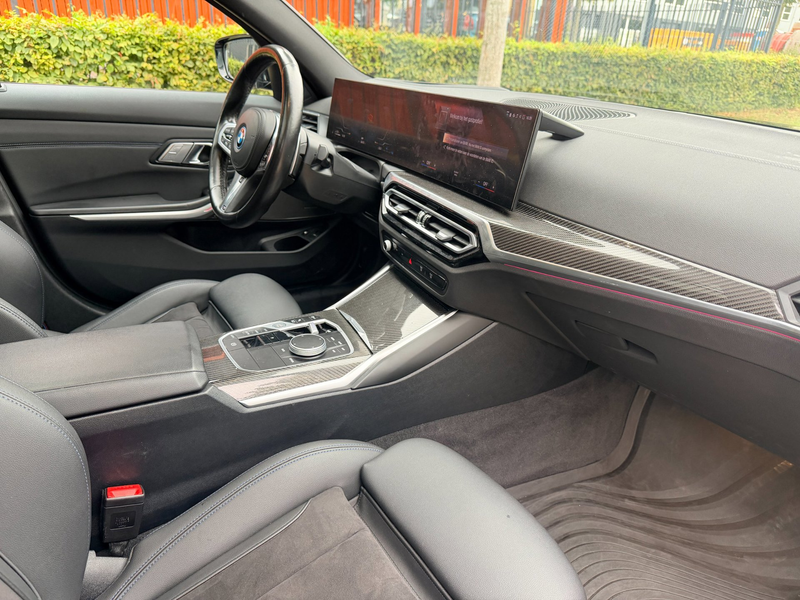 BMW 330 3-serie Touring 330e xDrive, M-Sport PRO, H&K, tre — photo 3