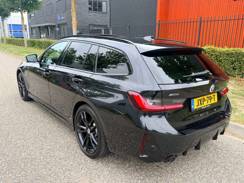 BMW 330 3-serie Touring 330e xDrive, M-Sport PRO, H&K, tre — photo 2