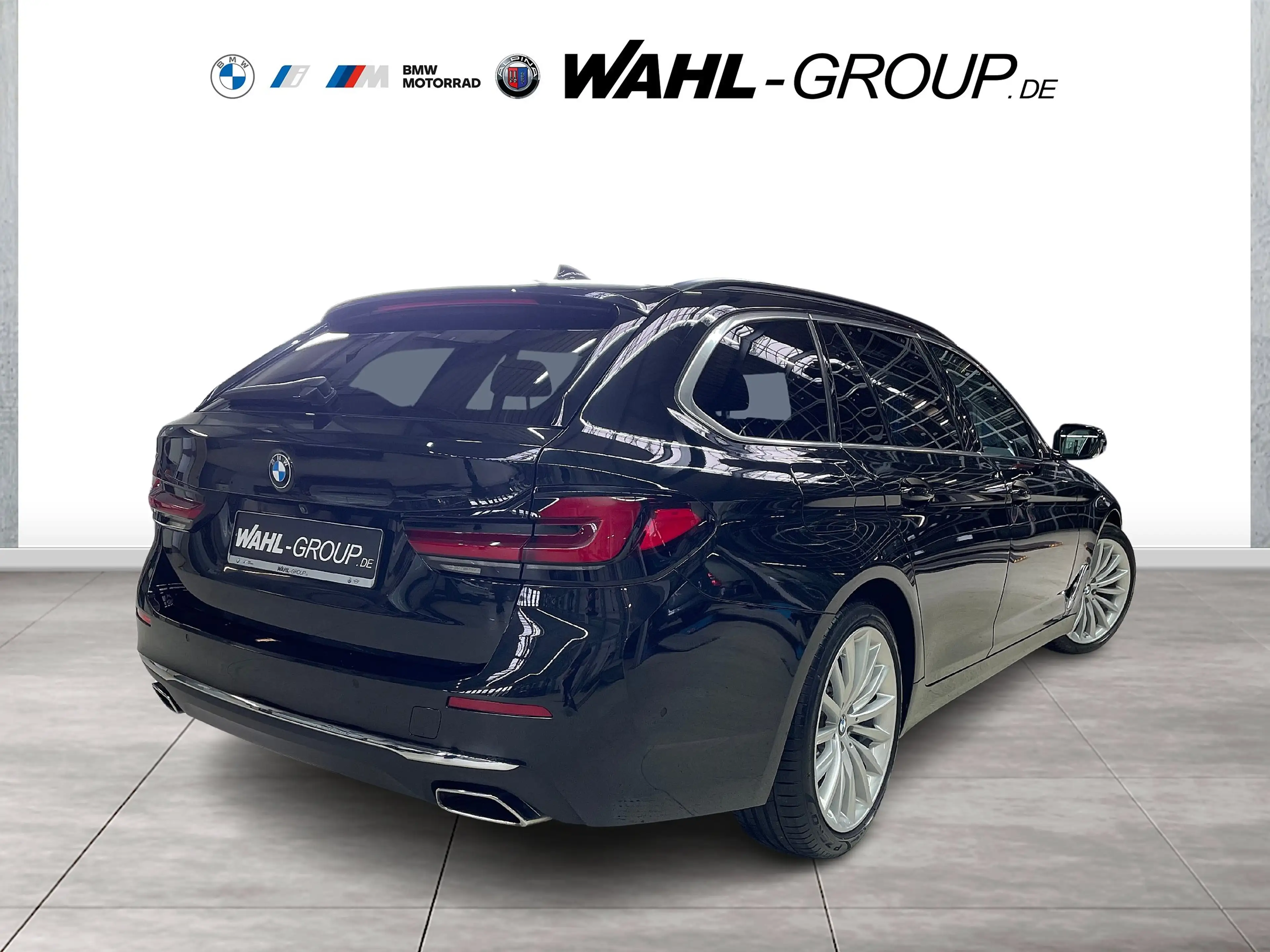 BMW 530 d xDrive TOURING LUXURY LINE HIFI AHK ALU 19" — photo 4