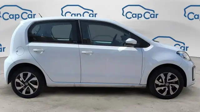 Volkswagen Up! view 4