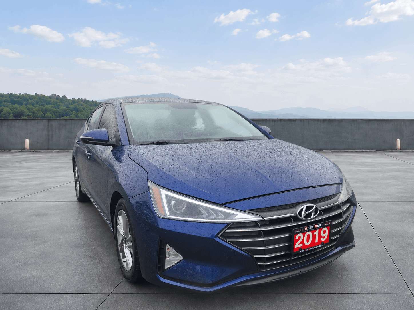 2019 Hyundai Elantra Preferred Auto (Certified Rebuilt Title) — снимка 1