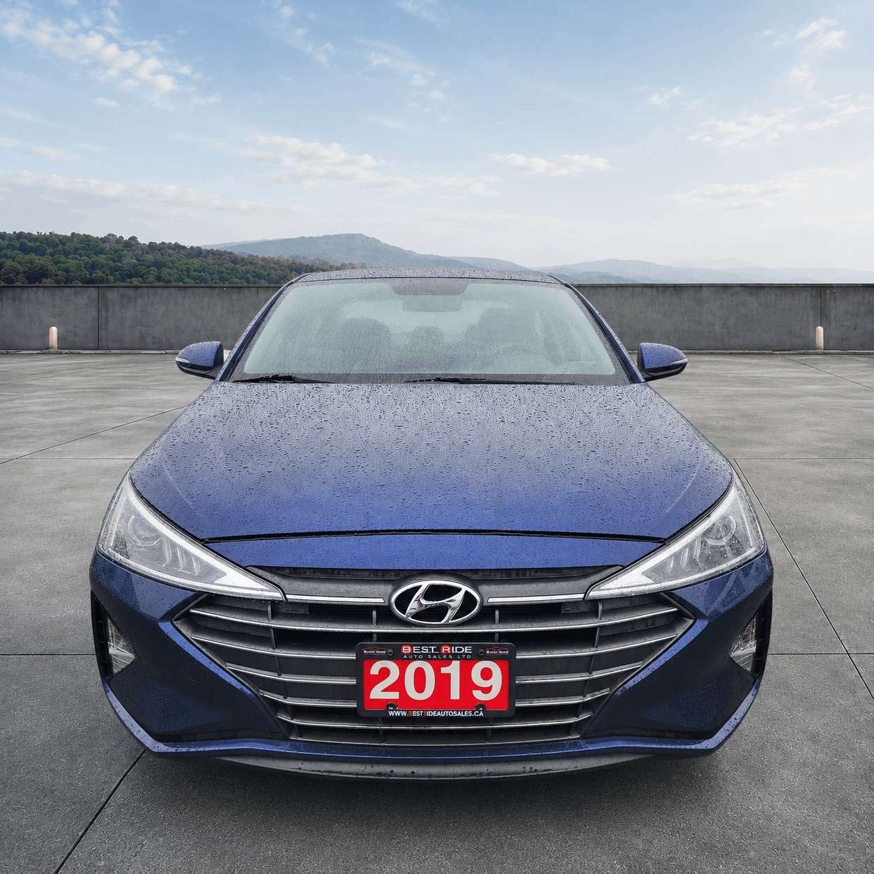 2019 Hyundai Elantra Preferred Auto (Certified Rebuilt Title) — снимка 1