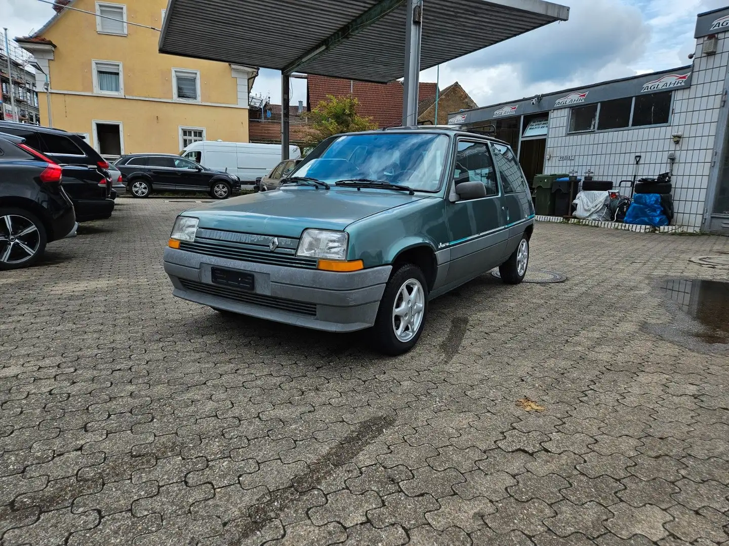 Renault R 5 Grün - 1