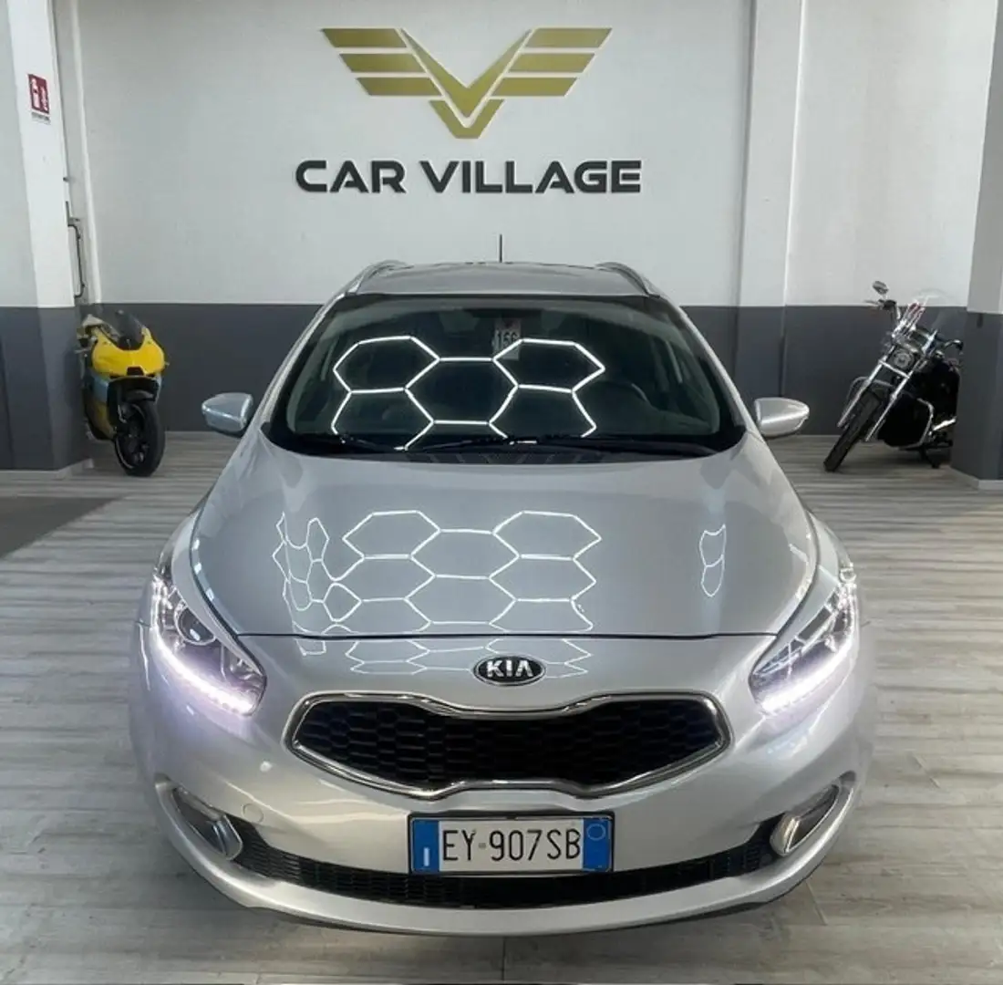 Kia Ceed / cee'd cee'd 1.6 CRDi 110 CV SW Cool Argento - 1