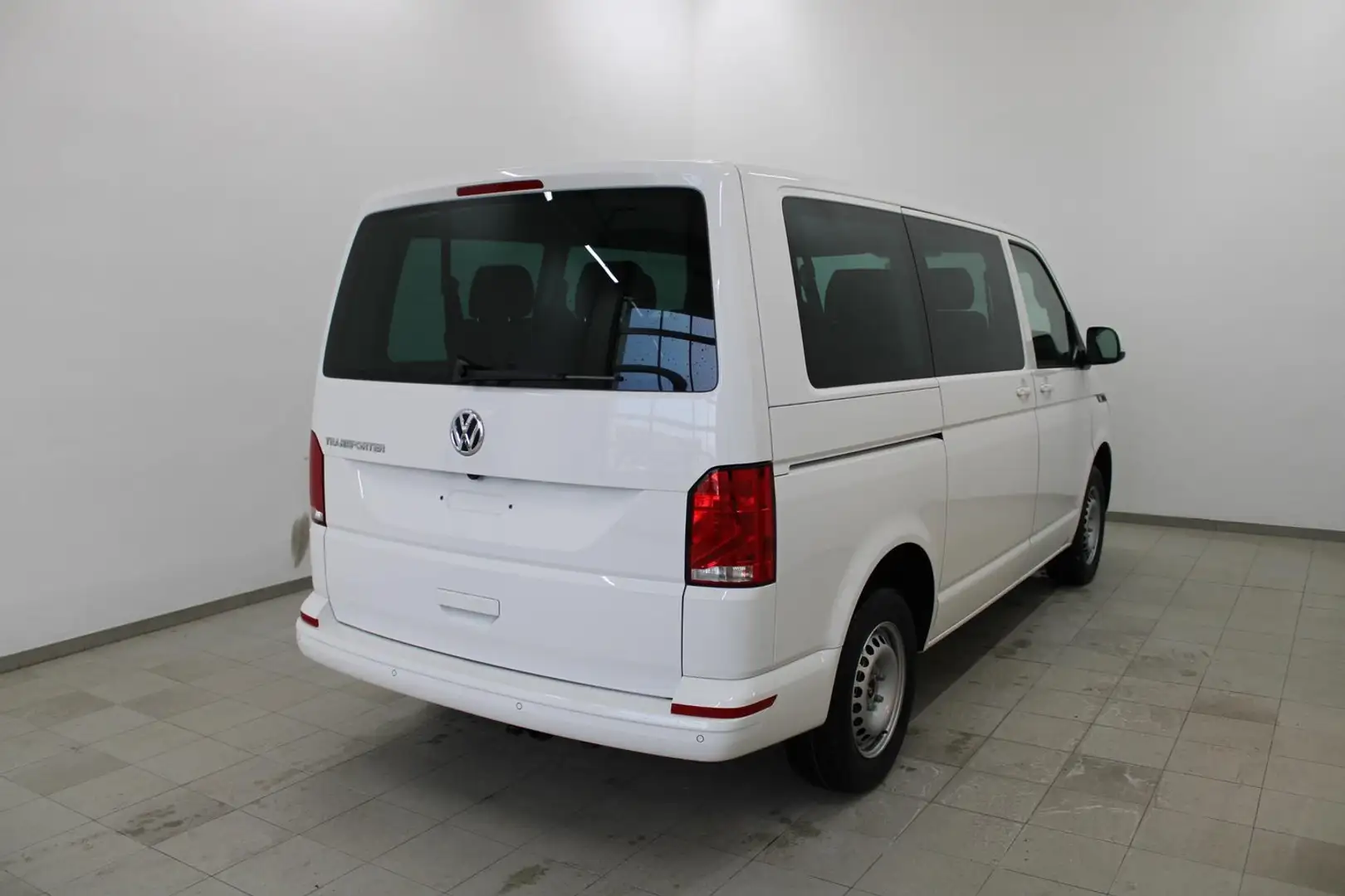 Volkswagen T6.1 Transporter Kombi TDI Weiß - 2