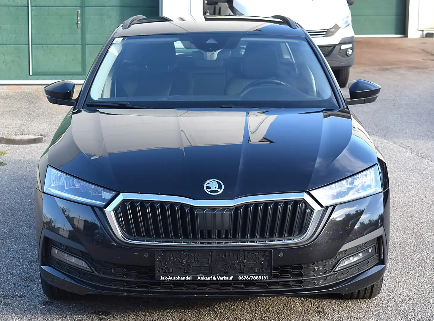Skoda Octavia 2.0 TDI DPF Ambition 4x4 (EURO 6d) Schwarz - 2