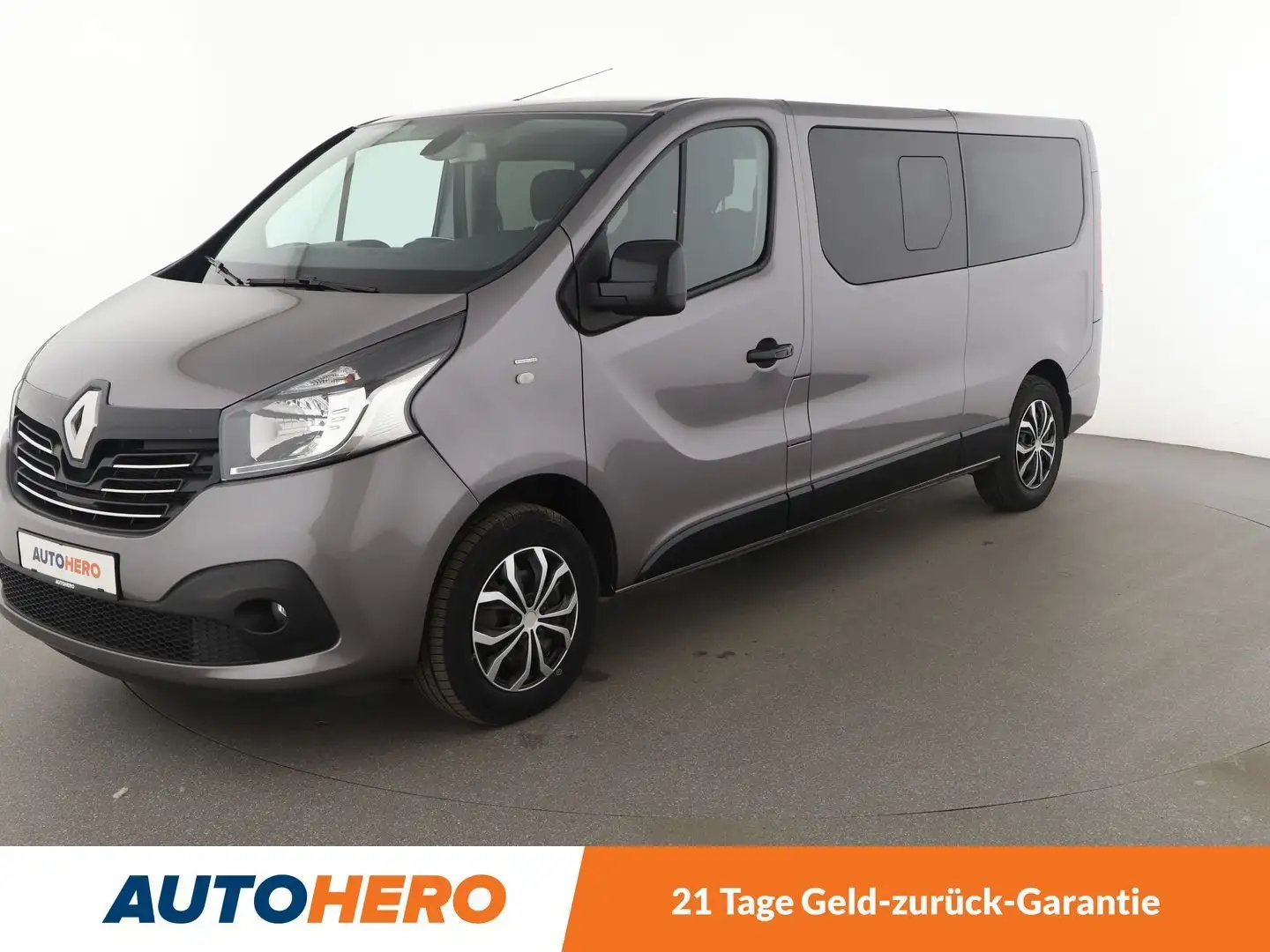 Renault Trafic 1.6 dCi Energy L2H1 Grand SpaceClass*PDC* Grau - 1