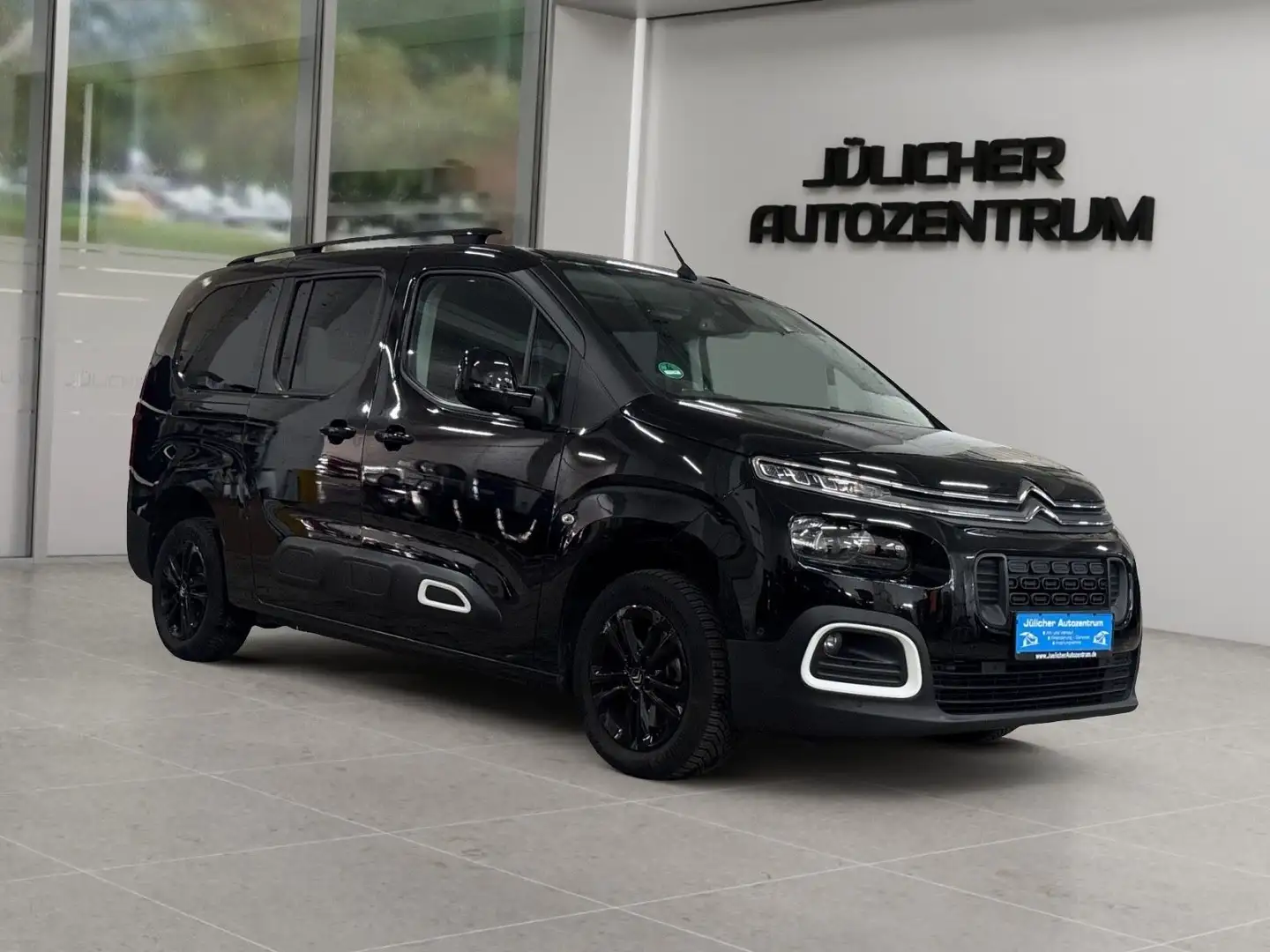 Citroen Berlingo Shine XL Automatik, 7 Sitzer , 2.Hand Schwarz - 1