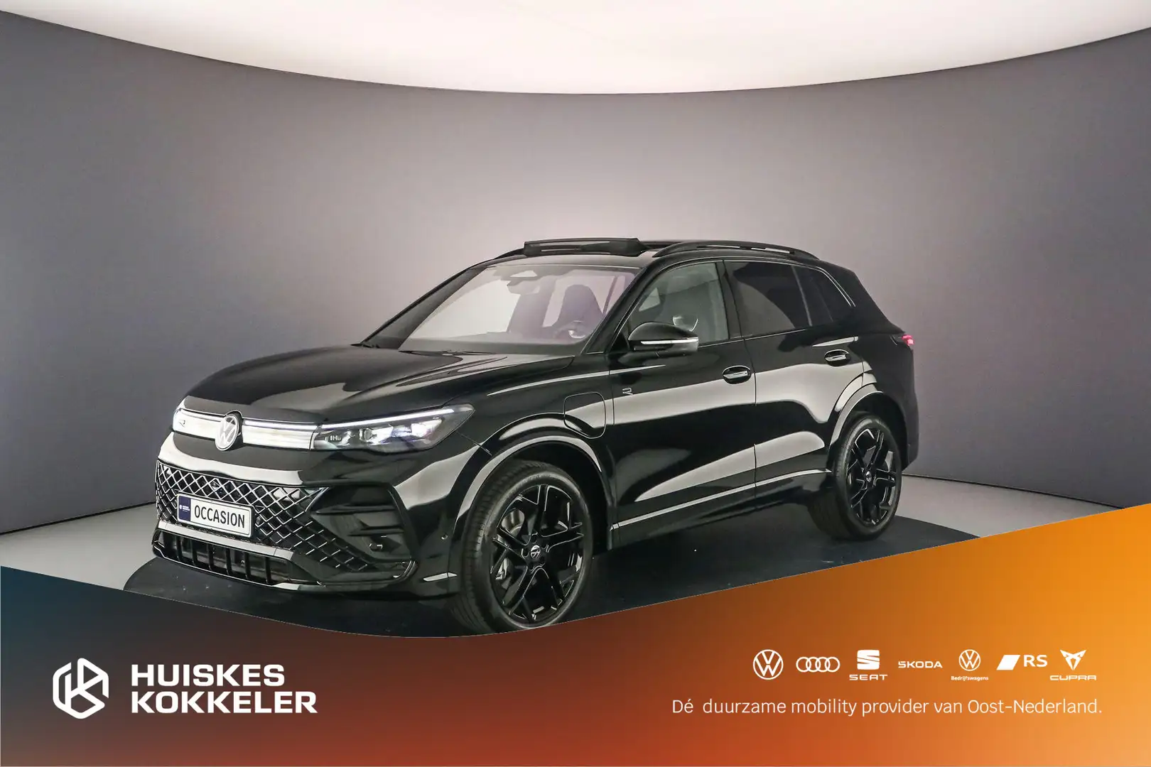Volkswagen Tiguan R-Line Business 1.5 TSI eHybrid 272pk DSG Automaat Noir - 1