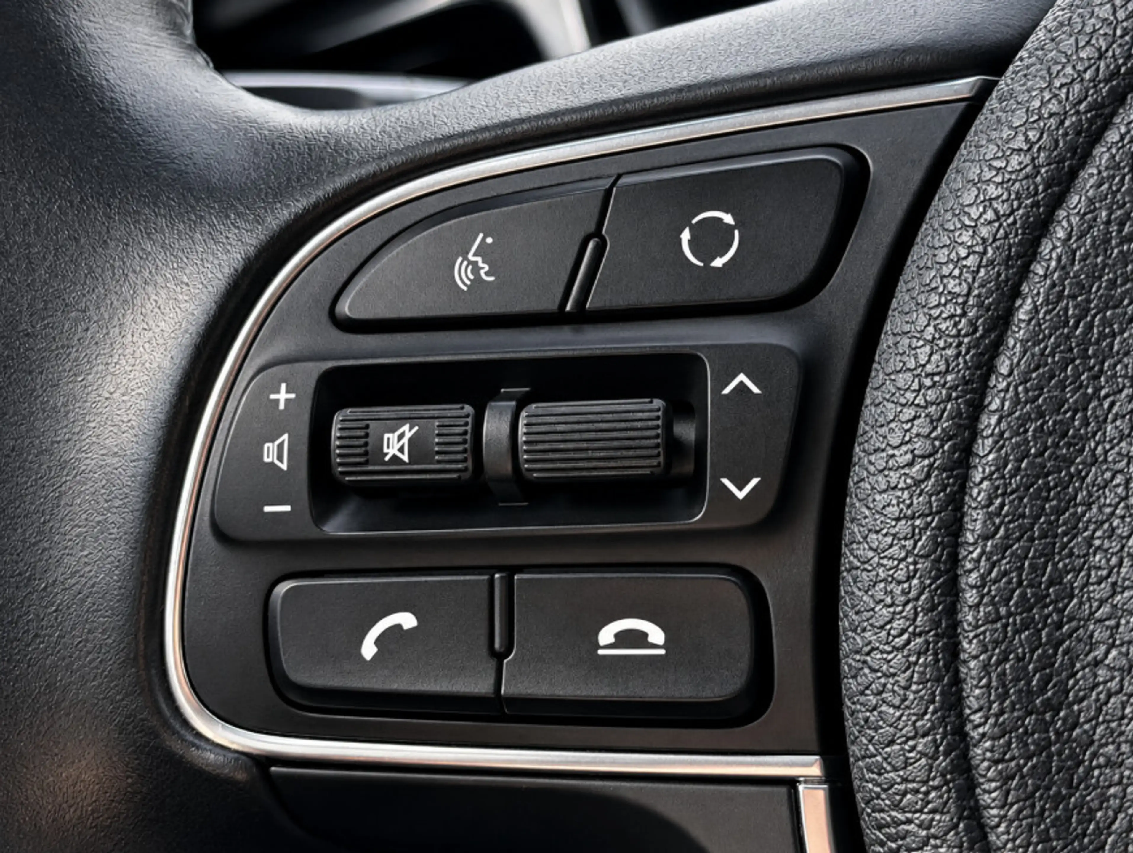 Kia e-Niro DynamicLine 64 kWh SOH 95,8% | Warmtepomp | JBL | — photo 23