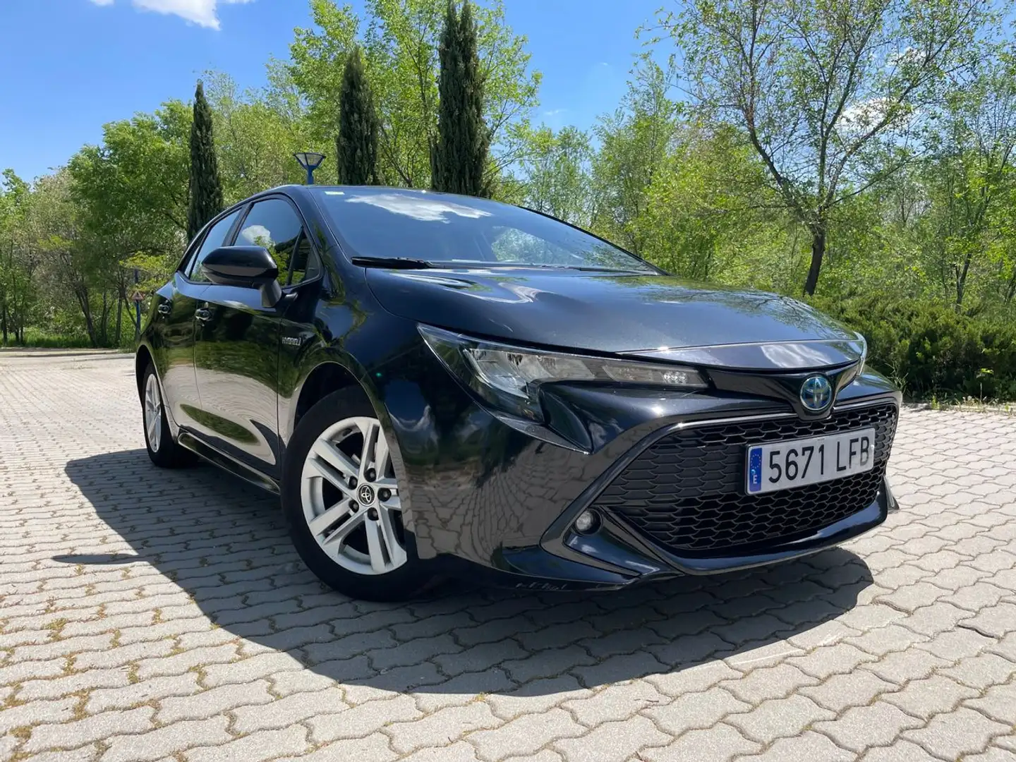 Toyota Corolla Active E-cvt Negru - 1