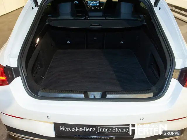 Mercedes-Benz Cla view 15