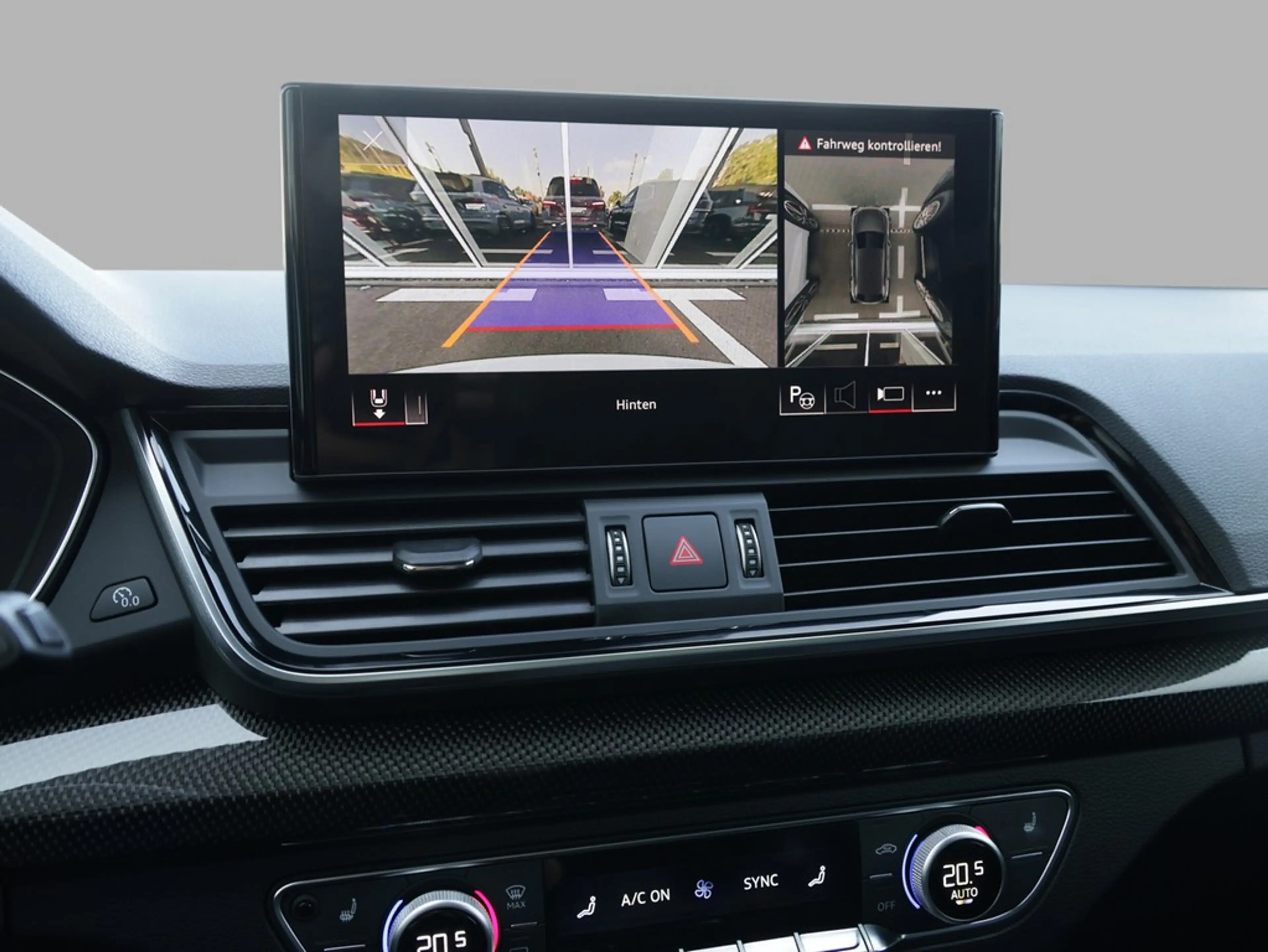 Audi SQ5 TDI tiptronic — photo 7