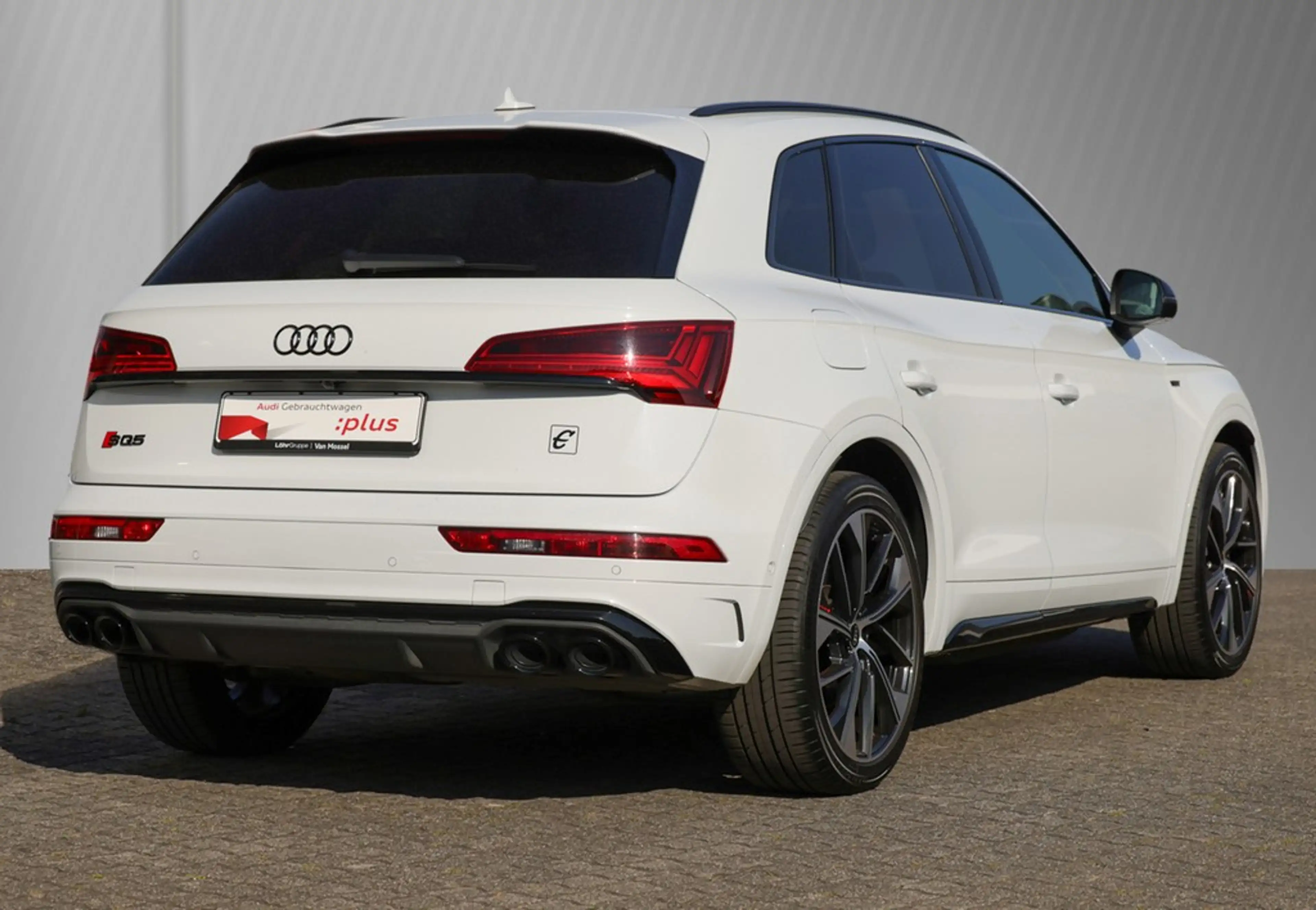 Audi SQ5 TDI tiptronic — photo 4