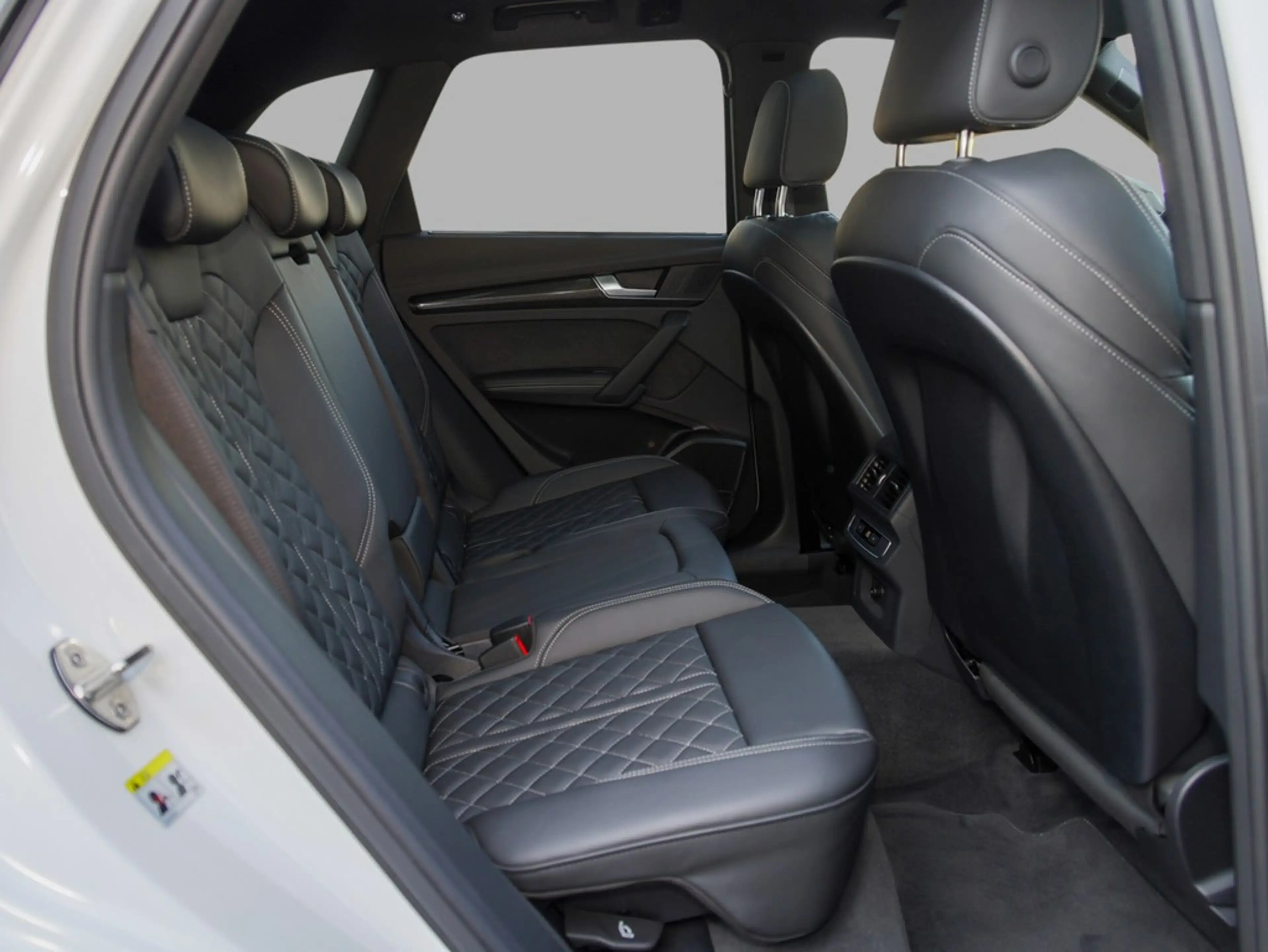 Audi SQ5 TDI tiptronic — photo 14
