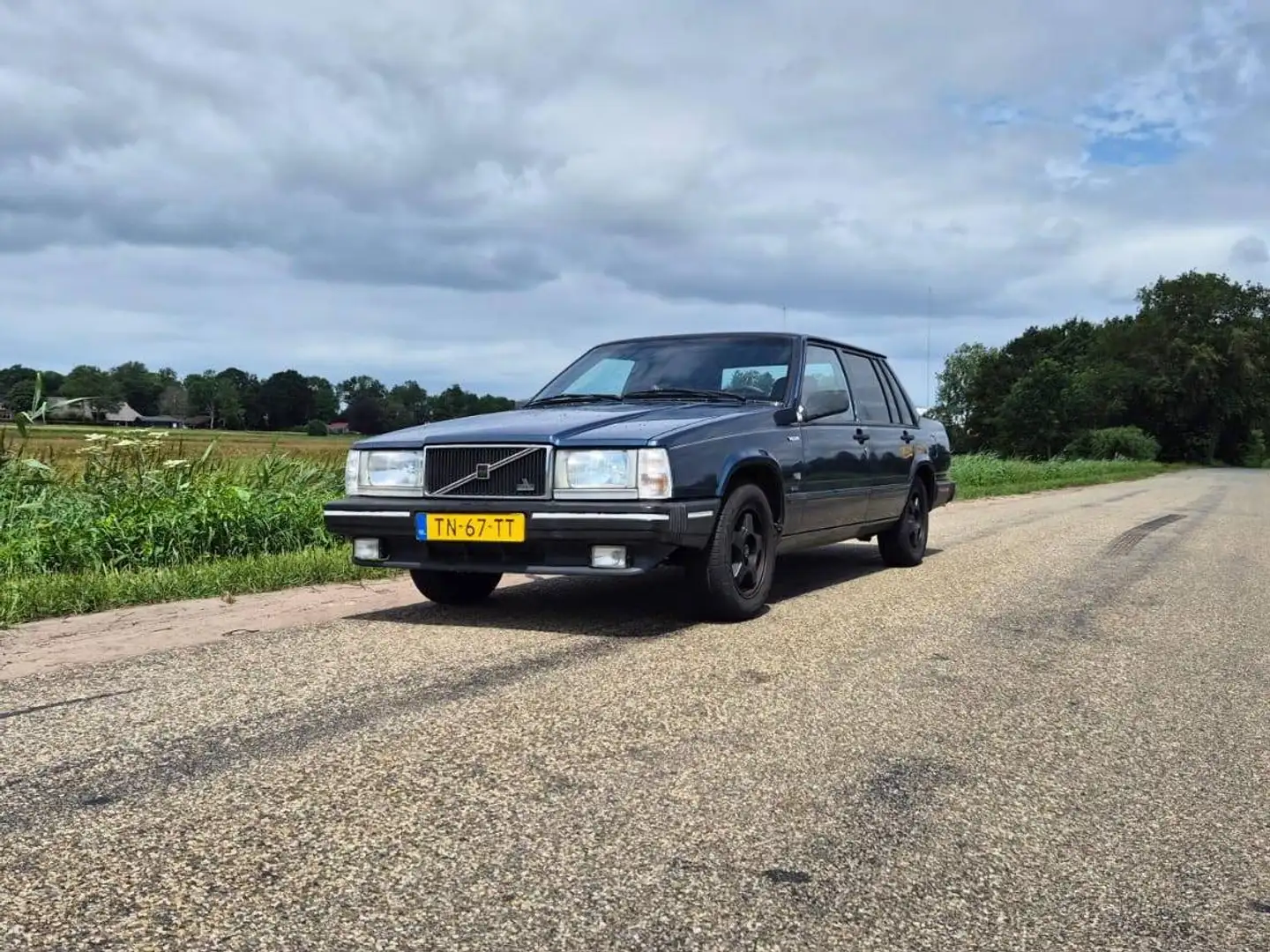 Volvo 740 740 2.3 GL Inj. Blau - 2