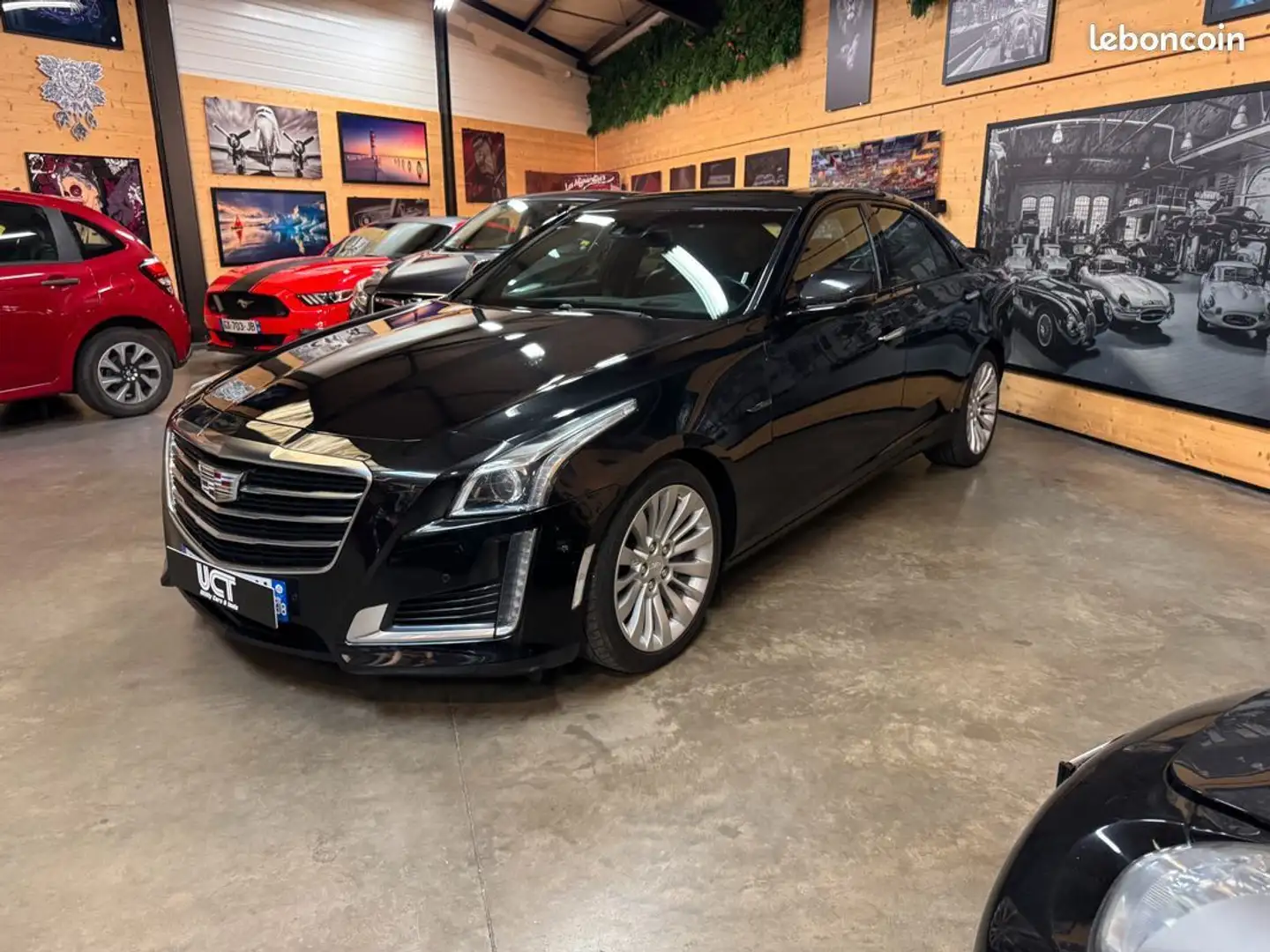 Cadillac CTS 2,0L AWD 276cv Schwarz - 2