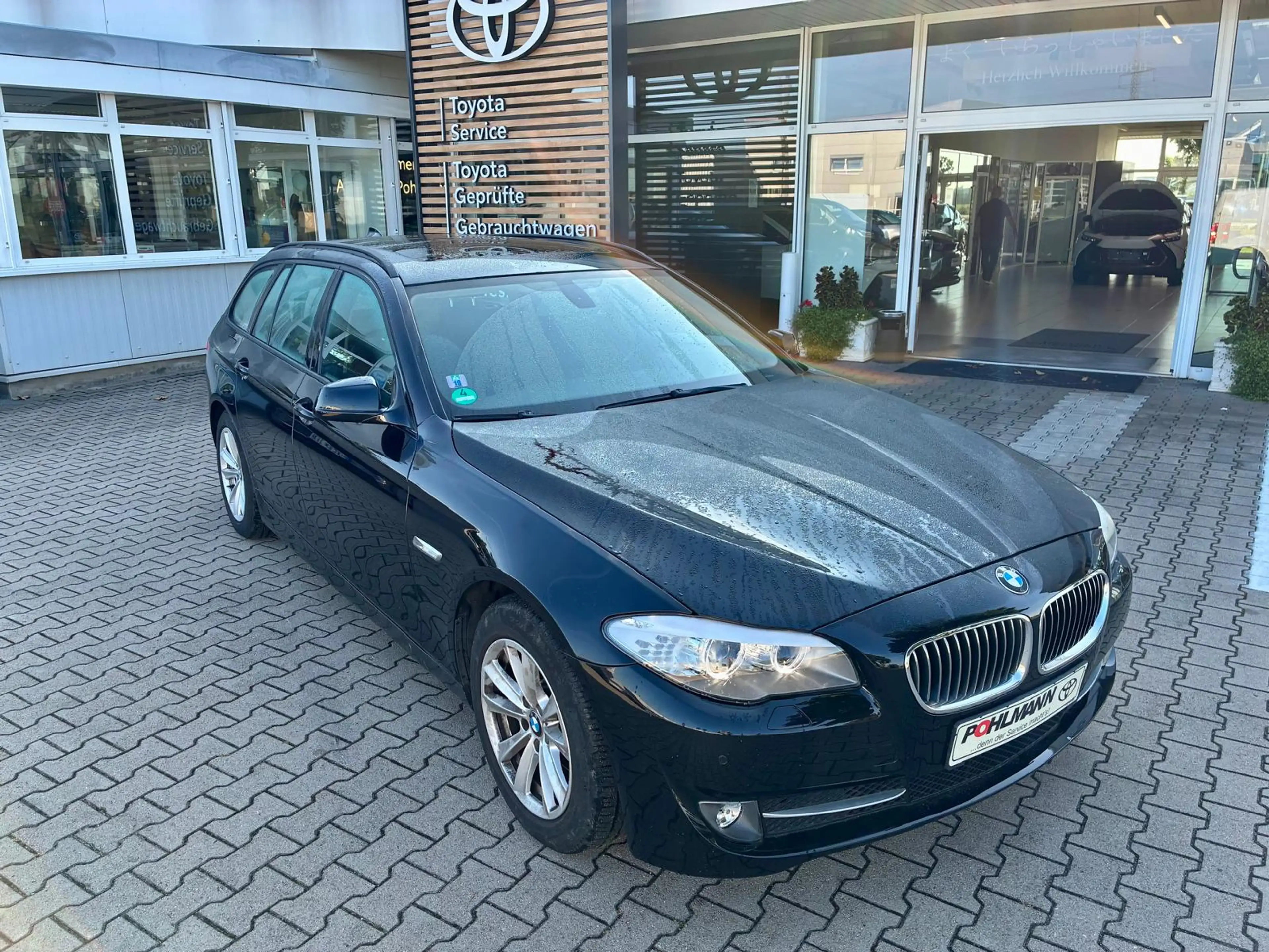BMW 523 523 i Touring PANO-DACH*LEDER*XENON*SH*PDC — photo 2