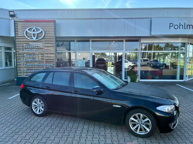 BMW 523 523 i Touring PANO-DACH*LEDER*XENON*SH*PDC