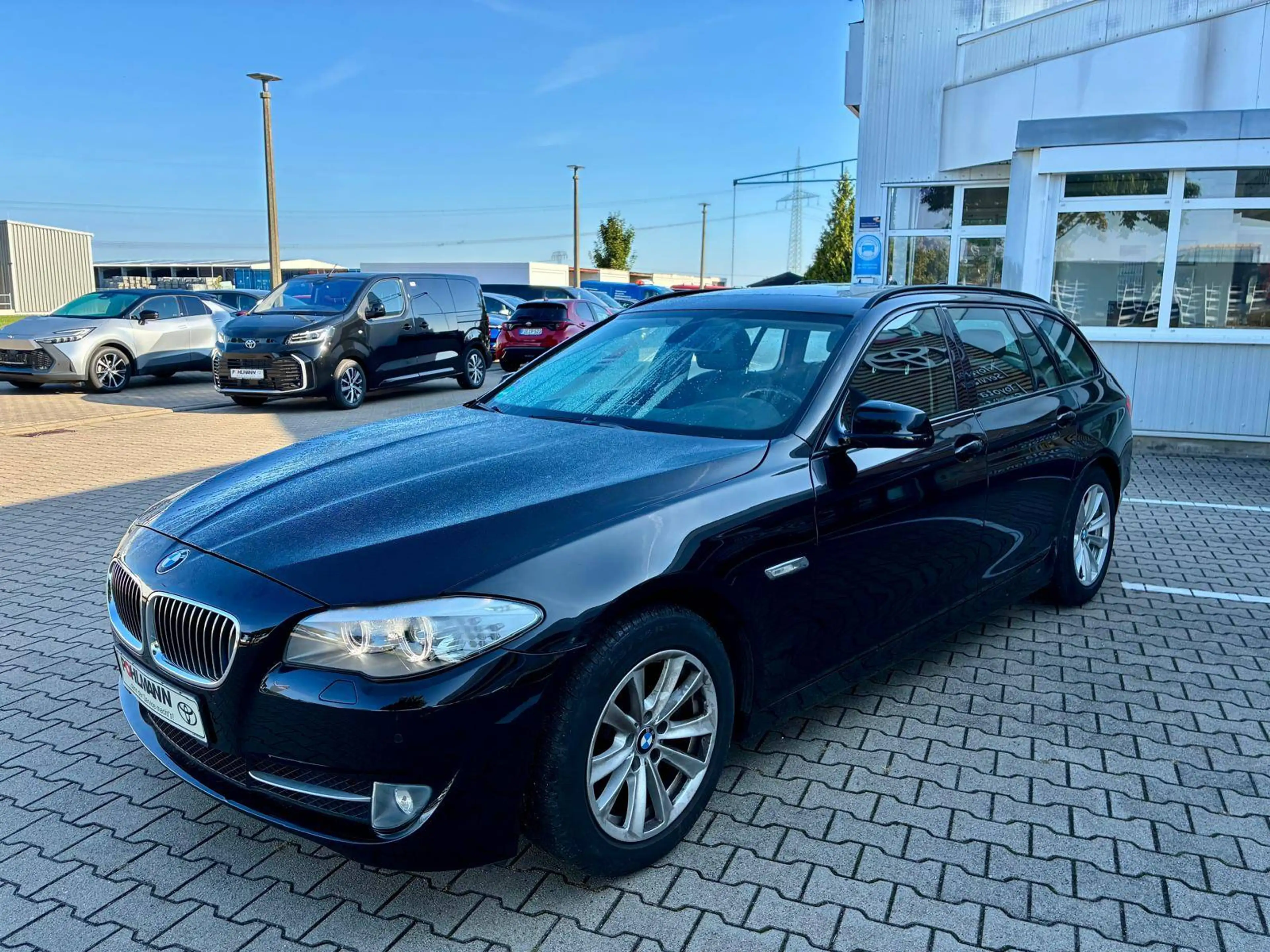 BMW 523 523 i Touring PANO-DACH*LEDER*XENON*SH*PDC — photo 5