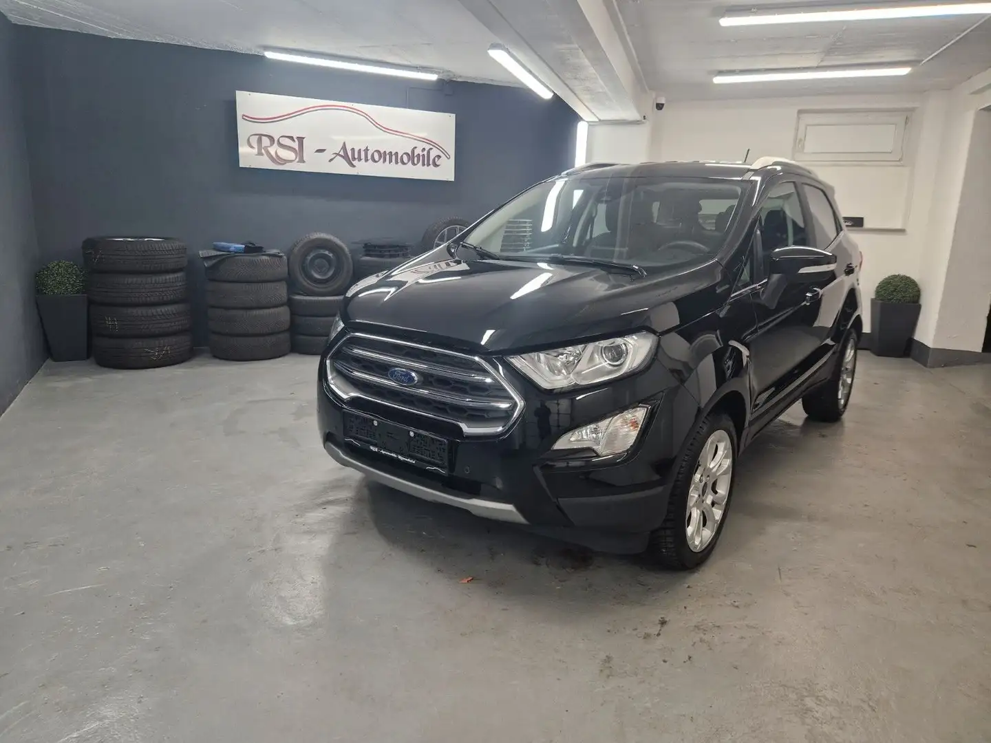 Ford EcoSport Titanium,NAVI,R.Kamera,AHK,T-Leder Schwarz - 2