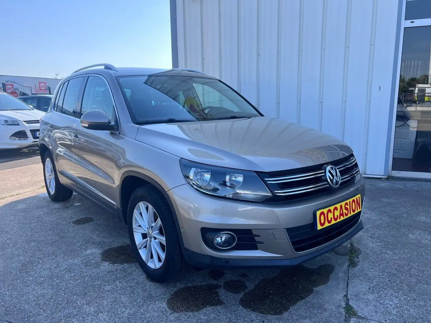 Volkswagen Tiguan 1.4 TSI 125CH SPORT / CUIR / TOIT OUVRANT / GPS /  - 2