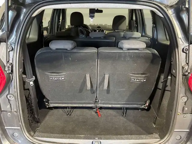 Dacia Lodgy view 7