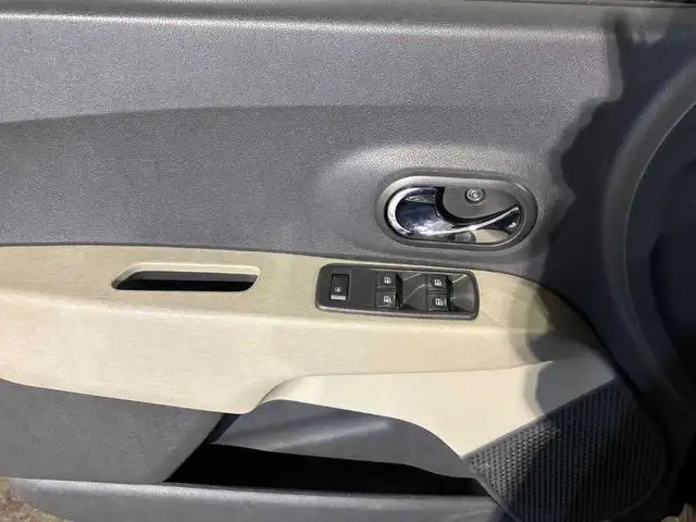 Dacia Lodgy view 10