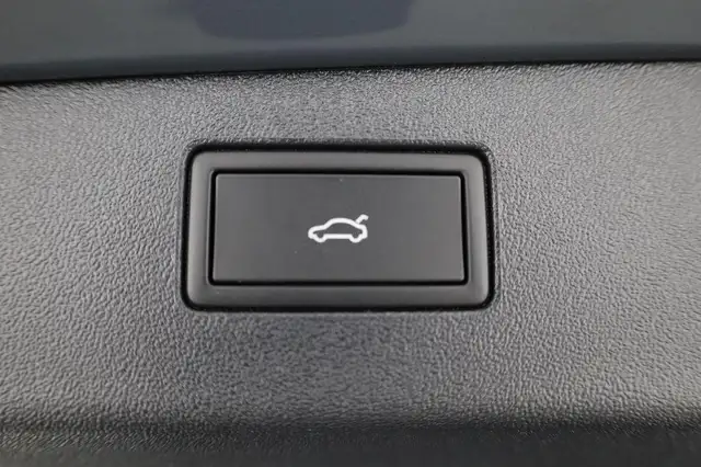 Volkswagen Tiguan view 15