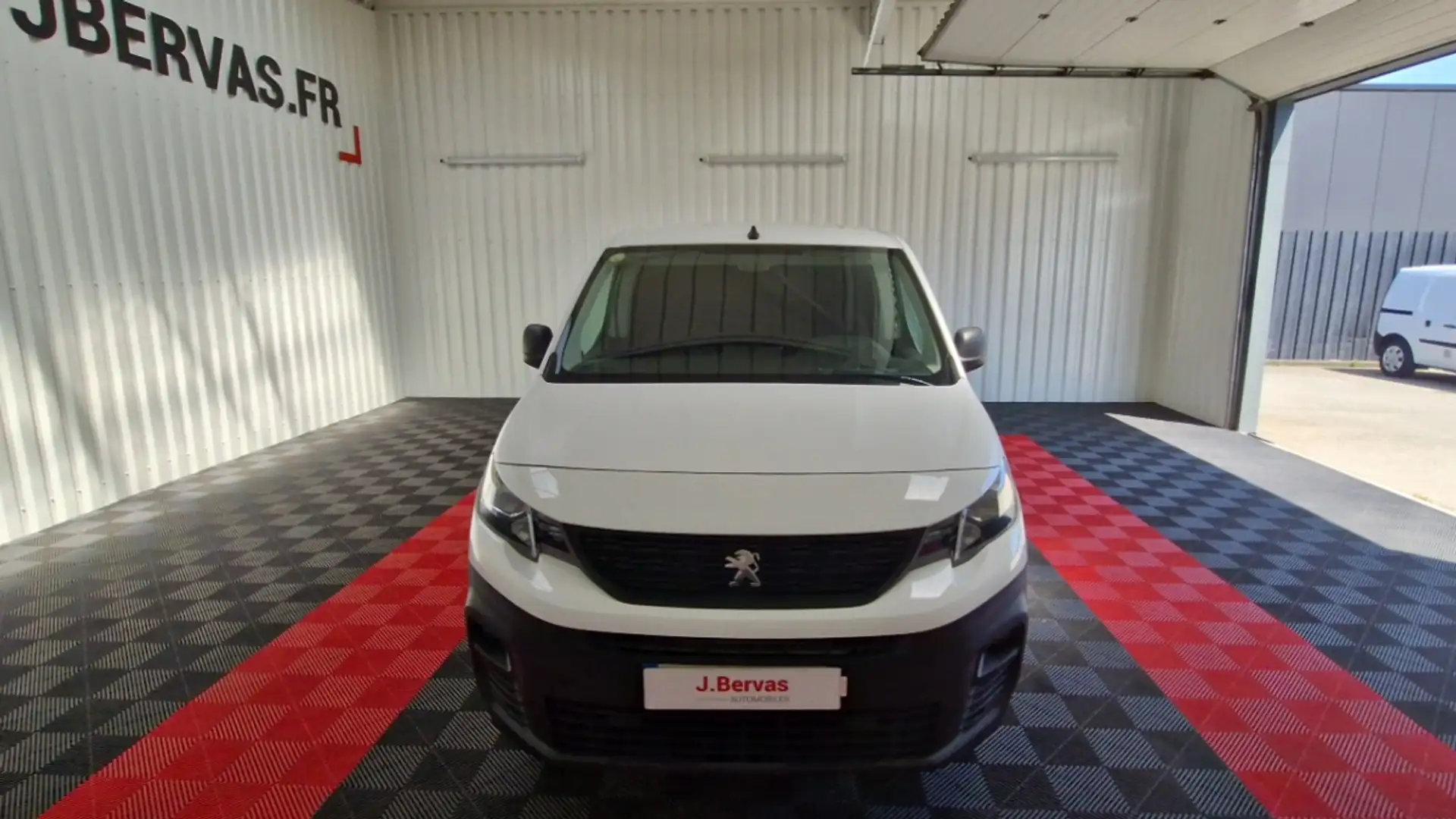 Peugeot Partner BLUEHDI 100 S&amp;S LONG 950KG PREMIUM Blanc - 2