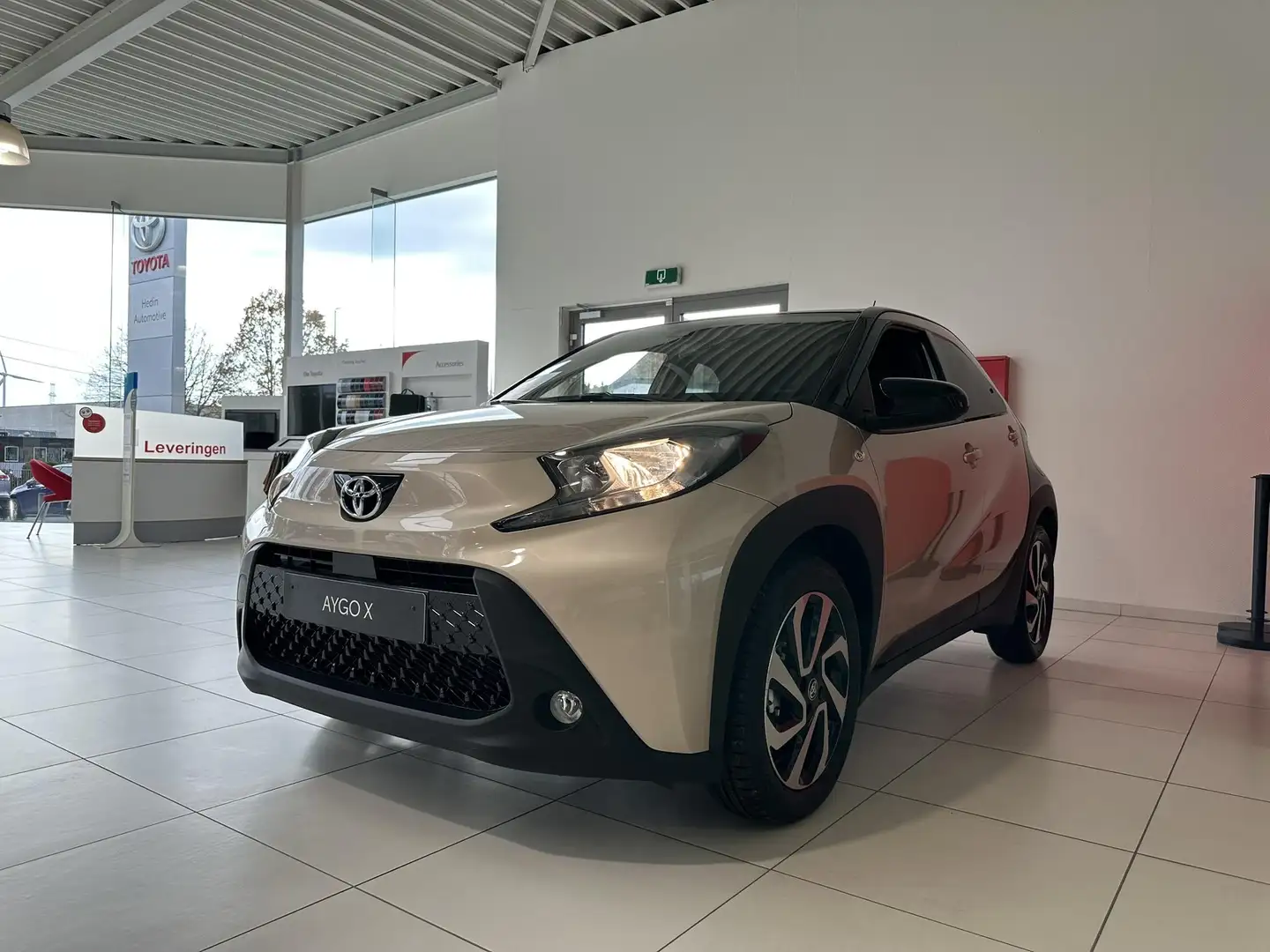 Toyota Aygo Hatchback 1.0L CVT PULSE - 1