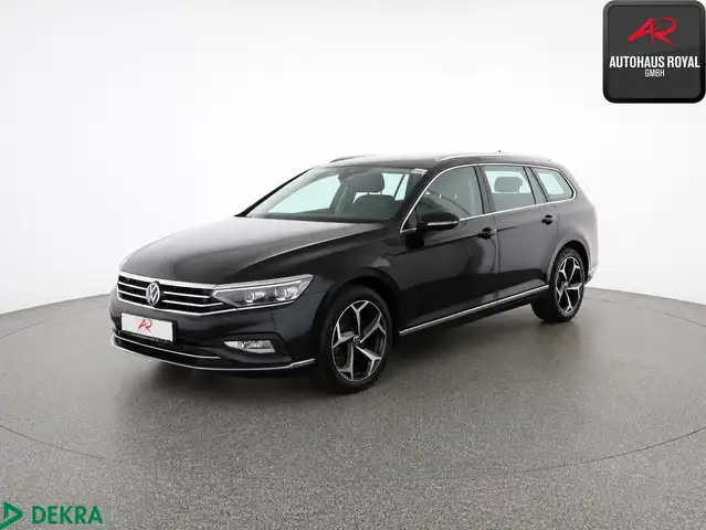 2024 Volkswagen Passat in Black for sale