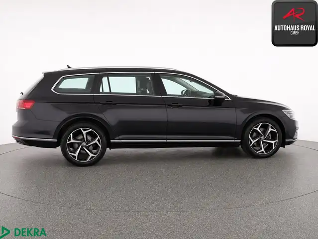 Volkswagen Passat view 6