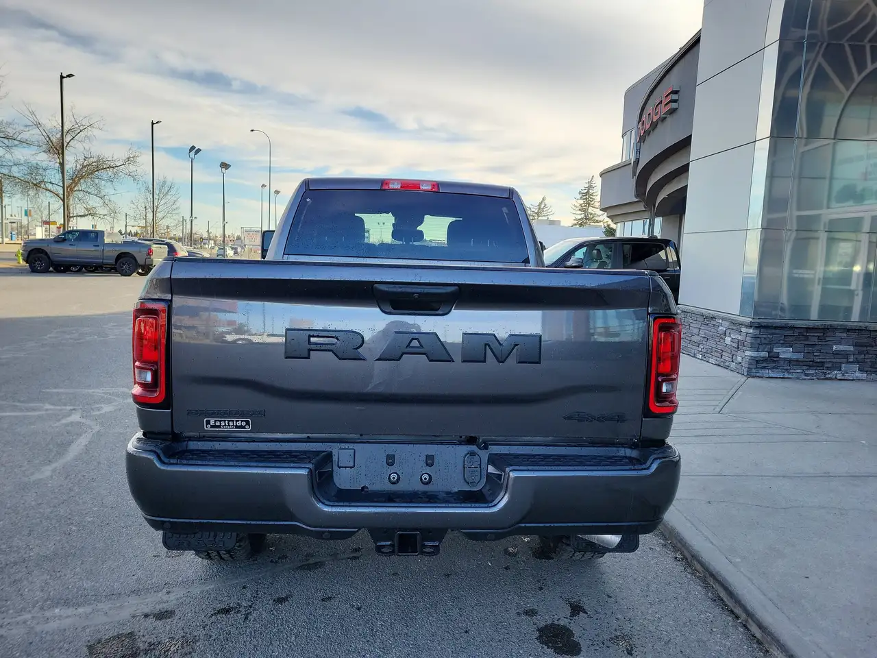 RAM 3500 снимка RAM 3500