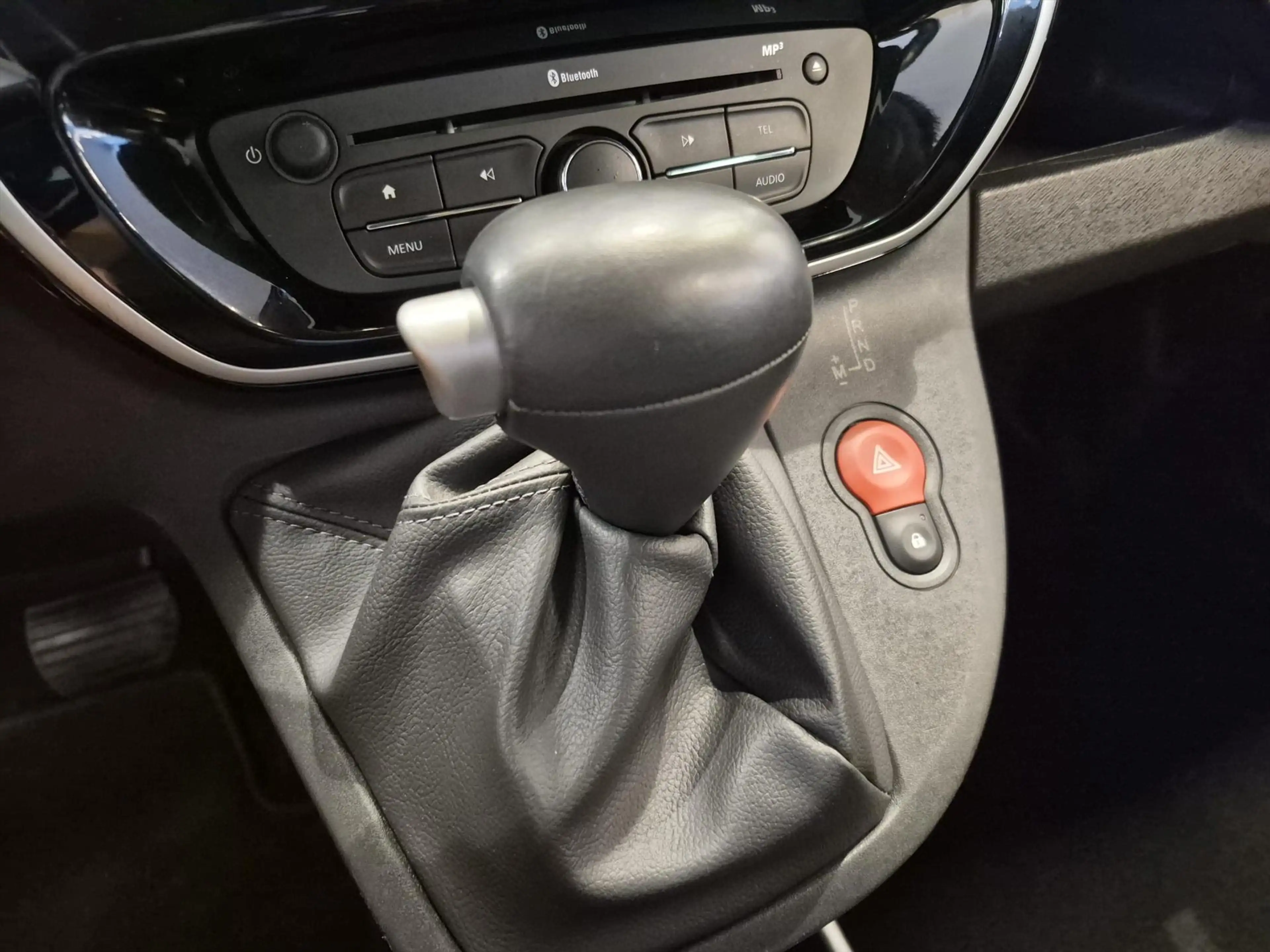 Renault Kangoo Rolstoelauto Automaat 3+1 — photo 21