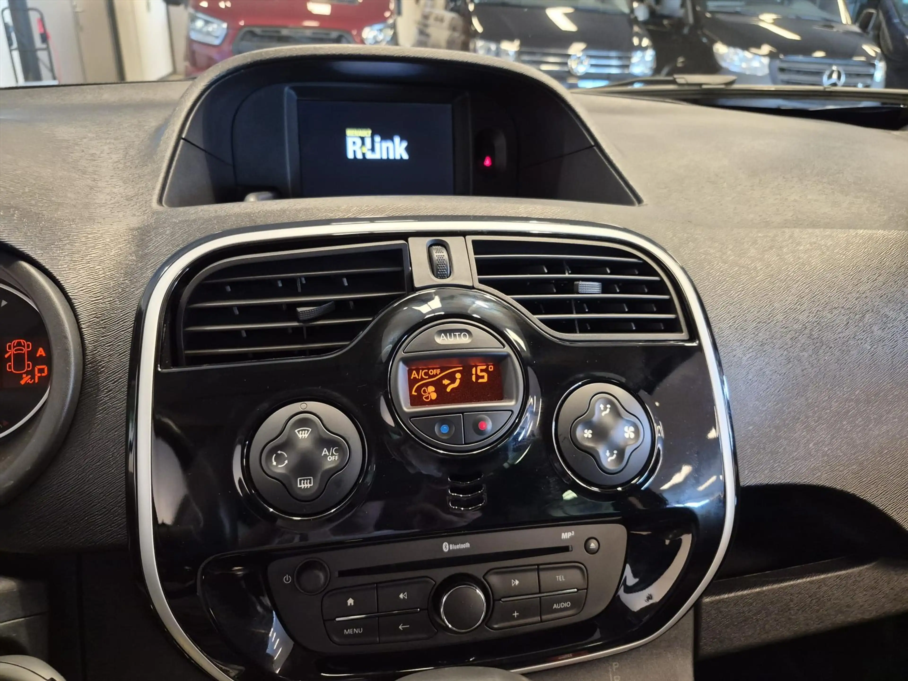 Renault Kangoo Rolstoelauto Automaat 3+1 — photo 25